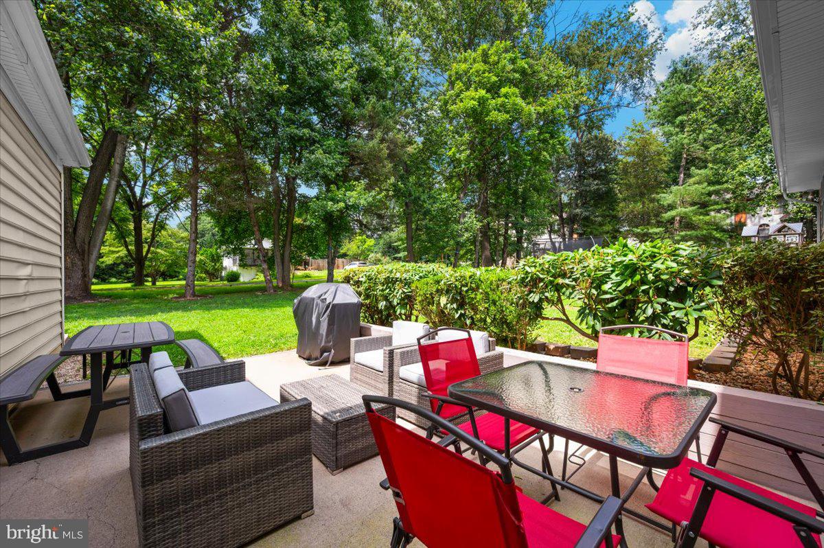 DEBUSK - Residential Lease