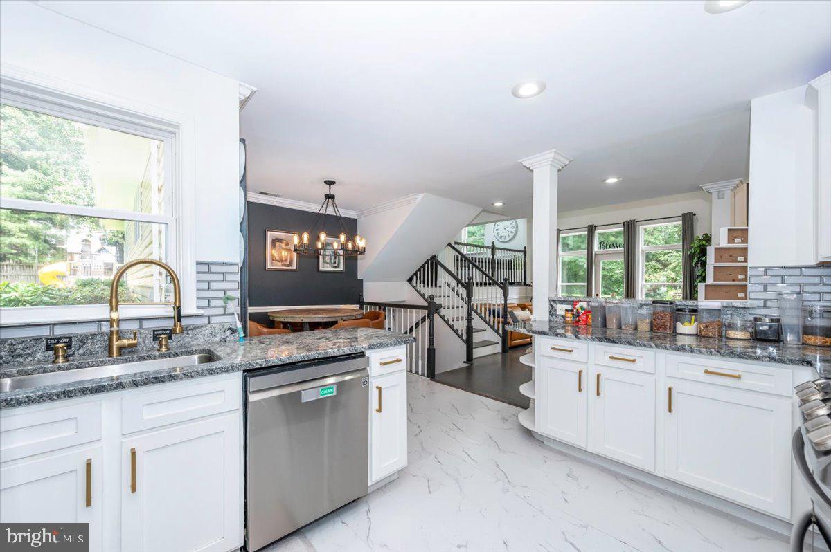 DEBUSK - Residential Lease