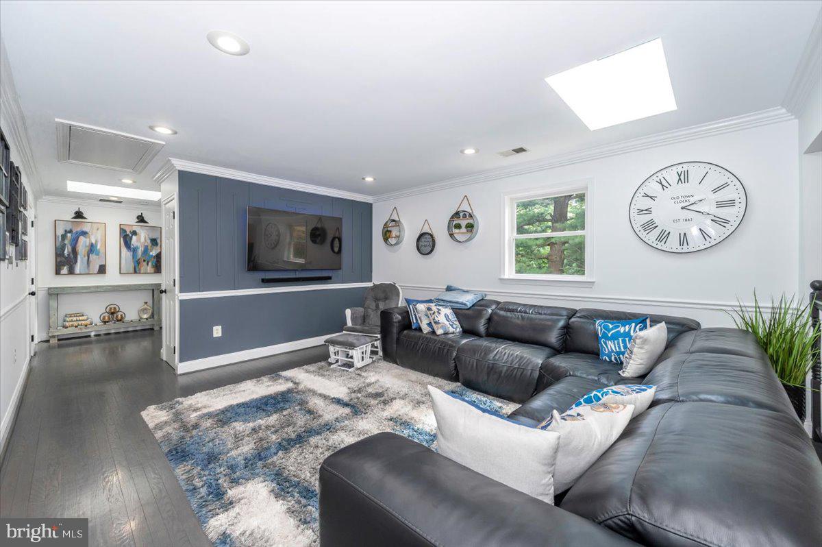 DEBUSK - Residential Lease