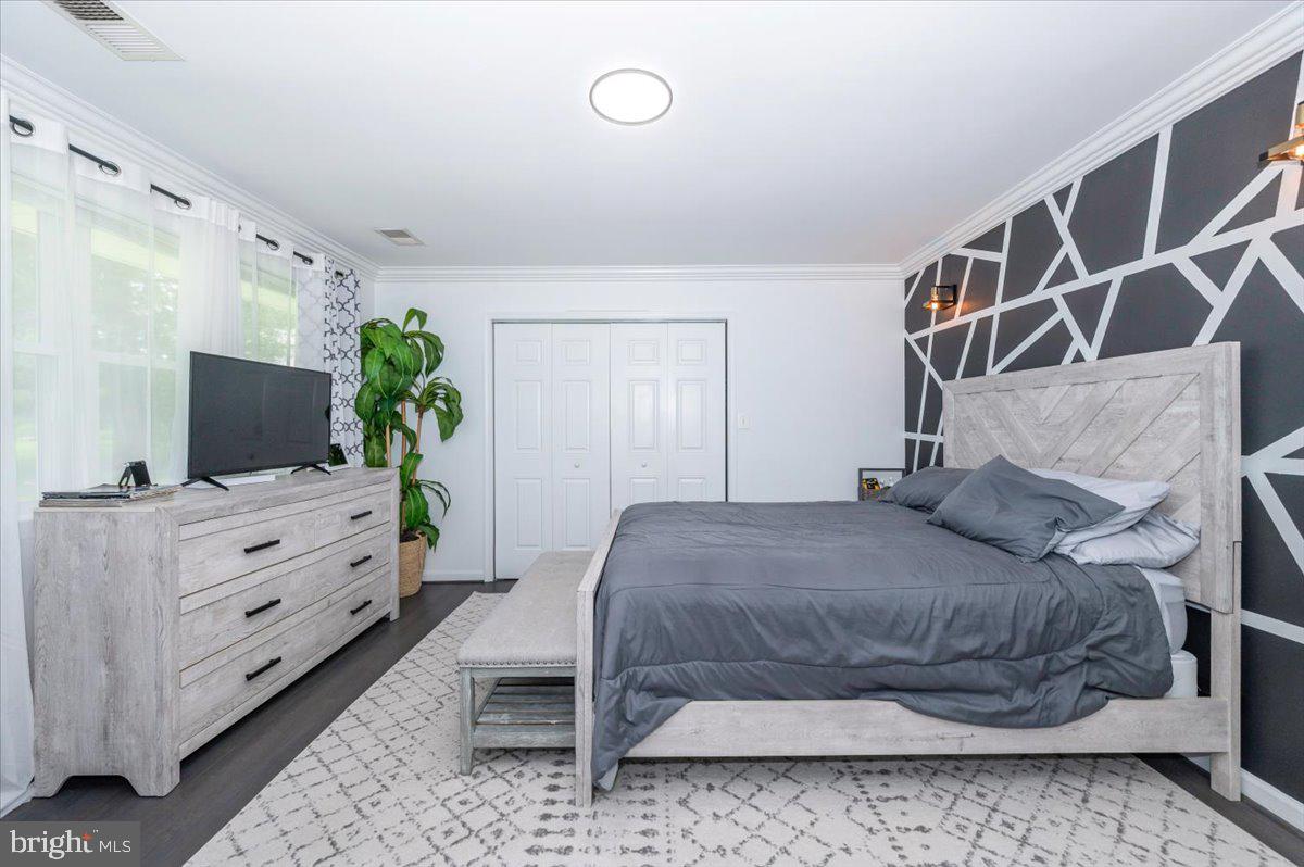 DEBUSK - Residential Lease