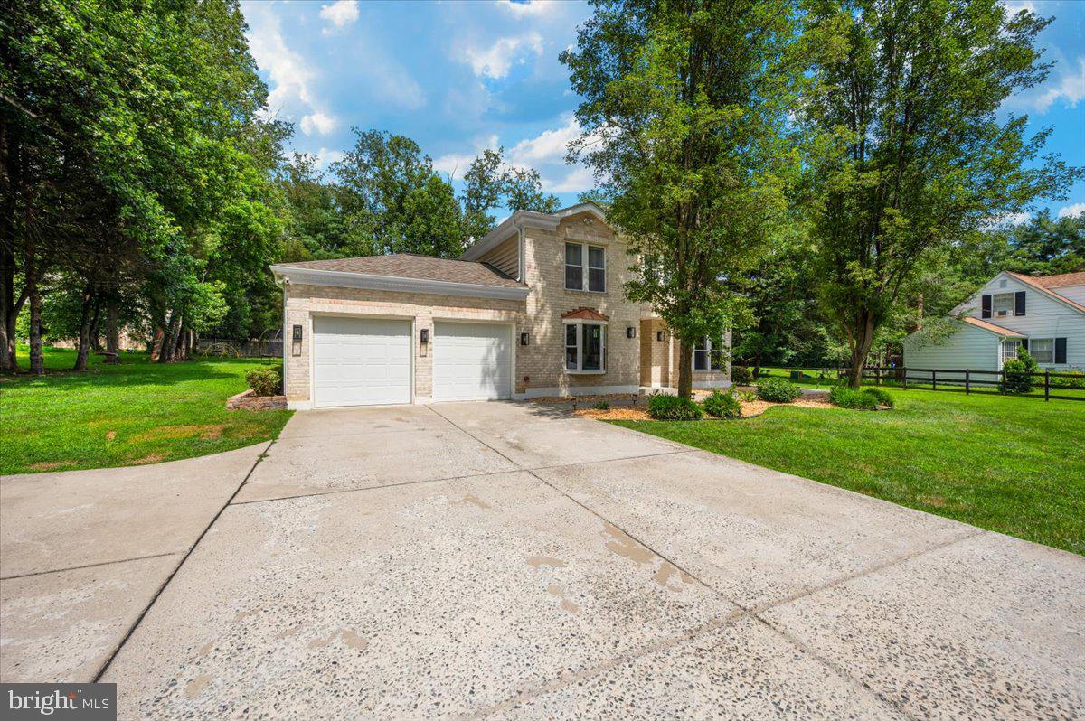 DEBUSK - Residential Lease