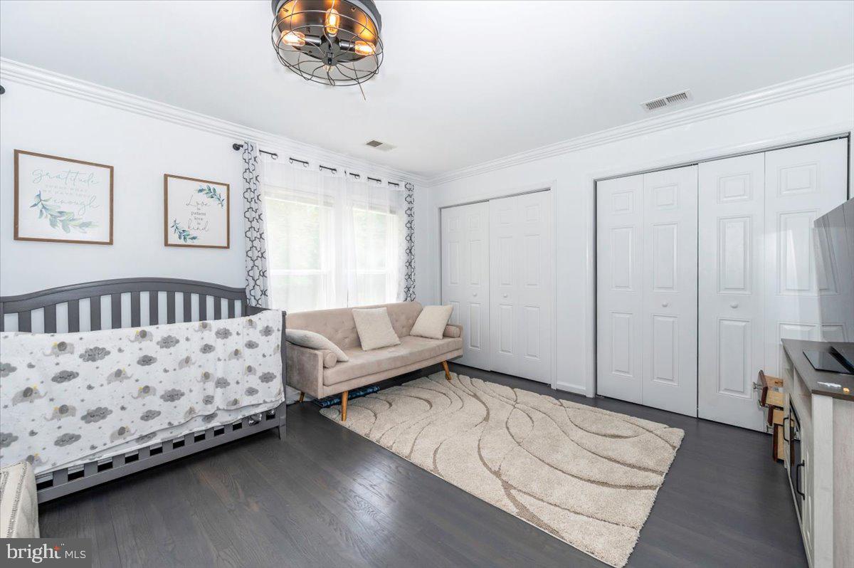 DEBUSK - Residential Lease