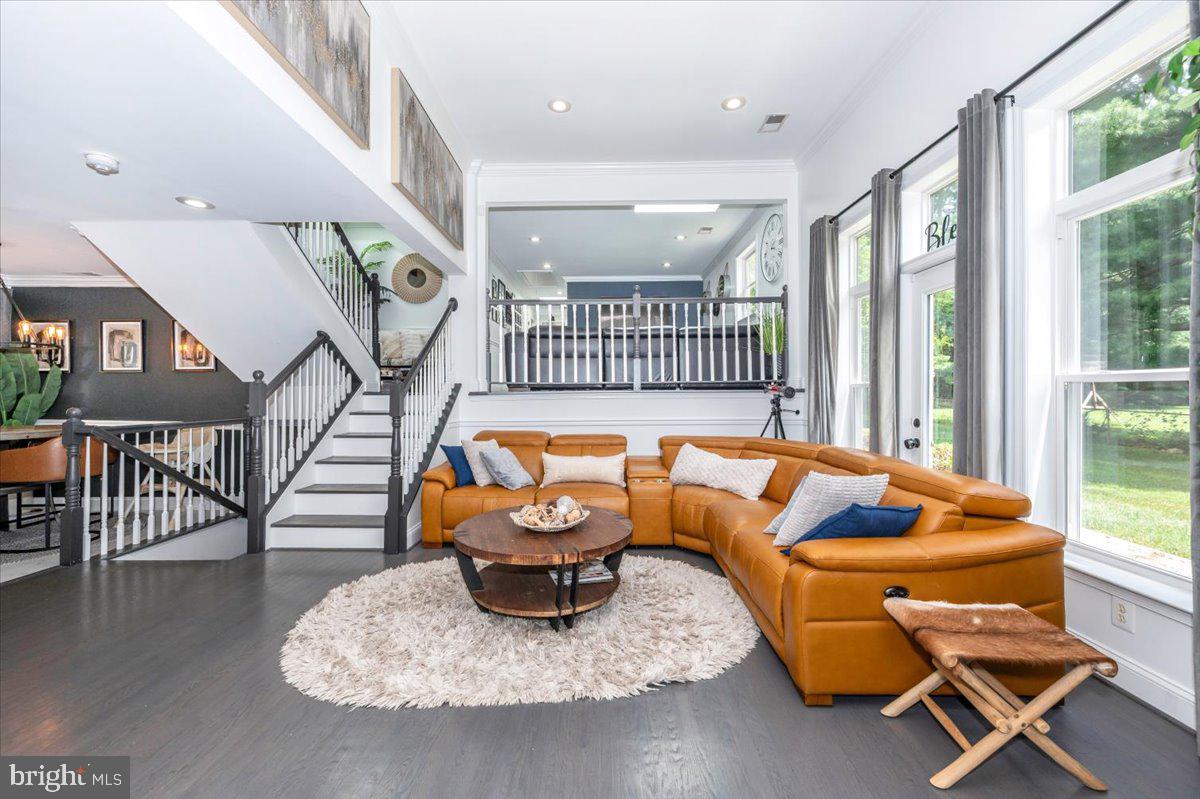 DEBUSK - Residential Lease