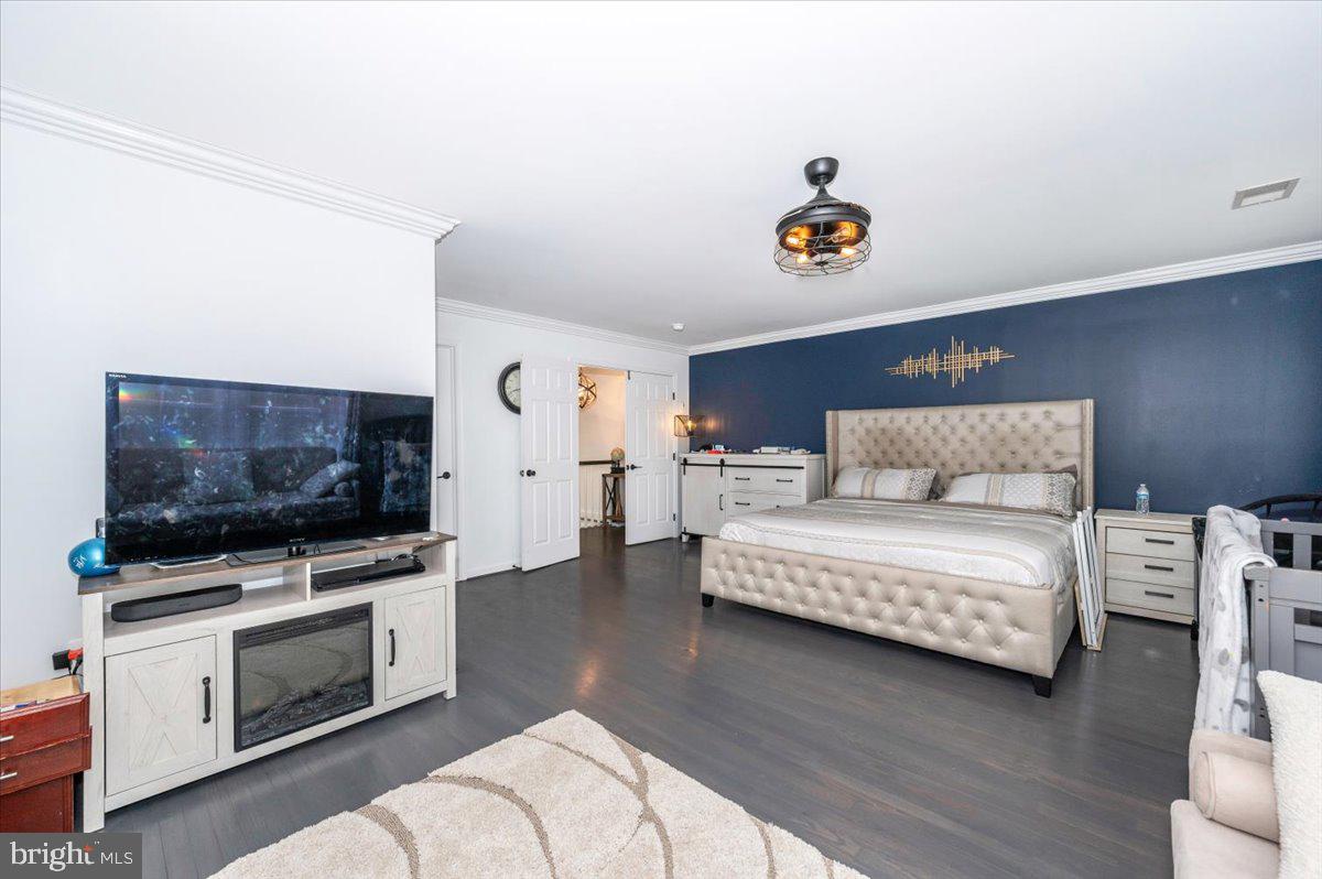 DEBUSK - Residential Lease