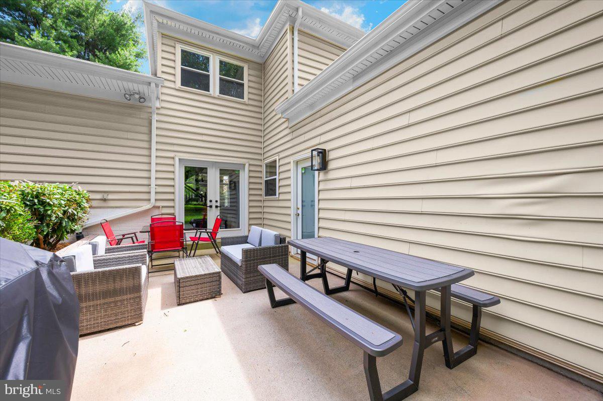 DEBUSK - Residential Lease