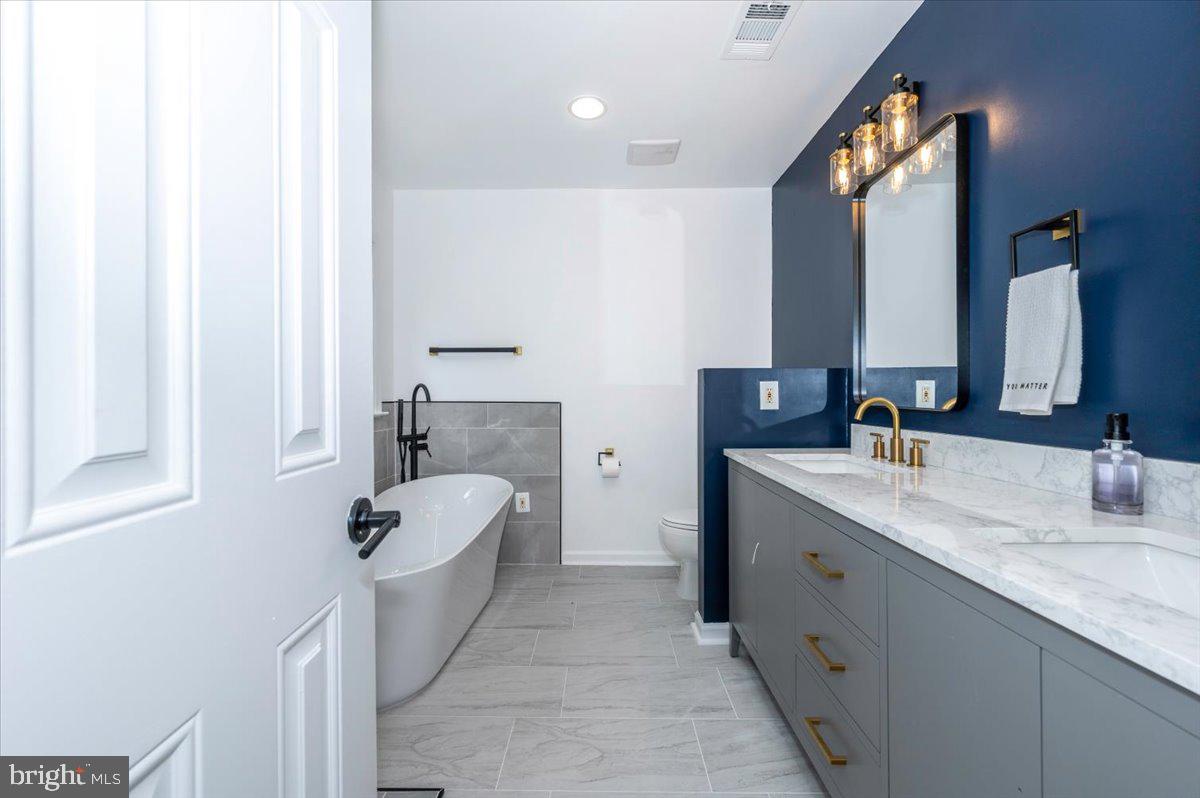 DEBUSK - Residential Lease