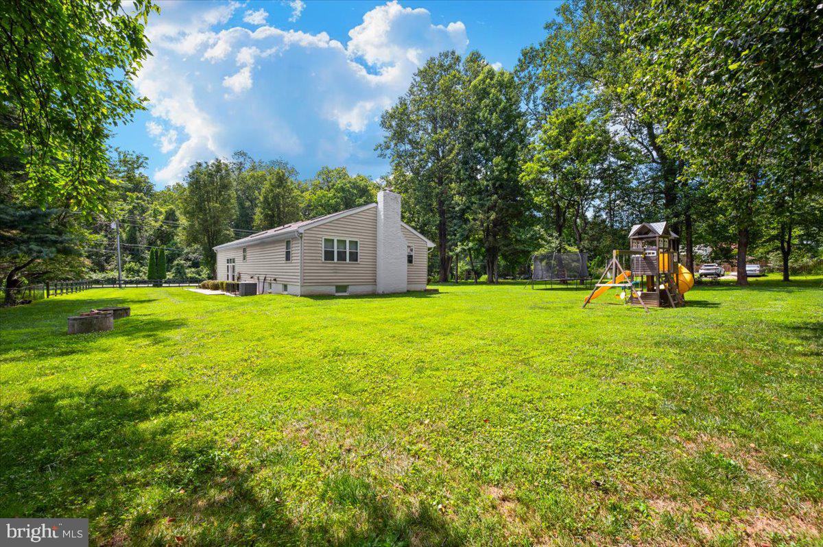 DEBUSK - Residential Lease