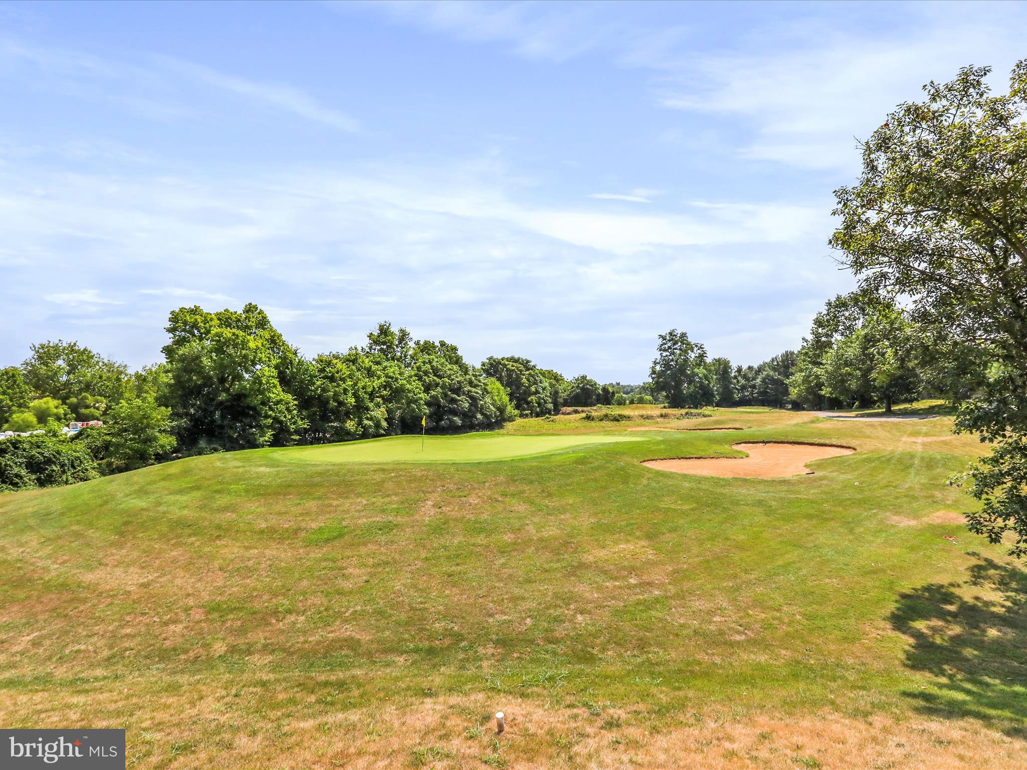 LOCUST HILL - Residential