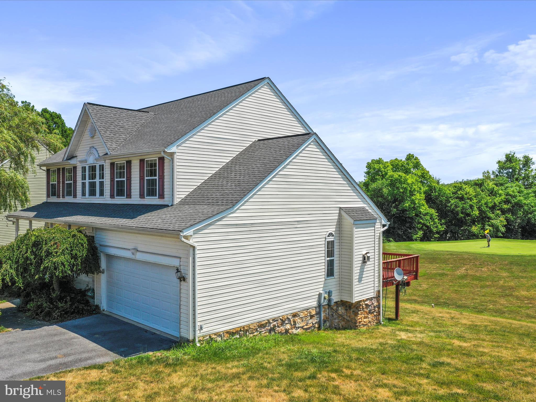 LOCUST HILL - Residential