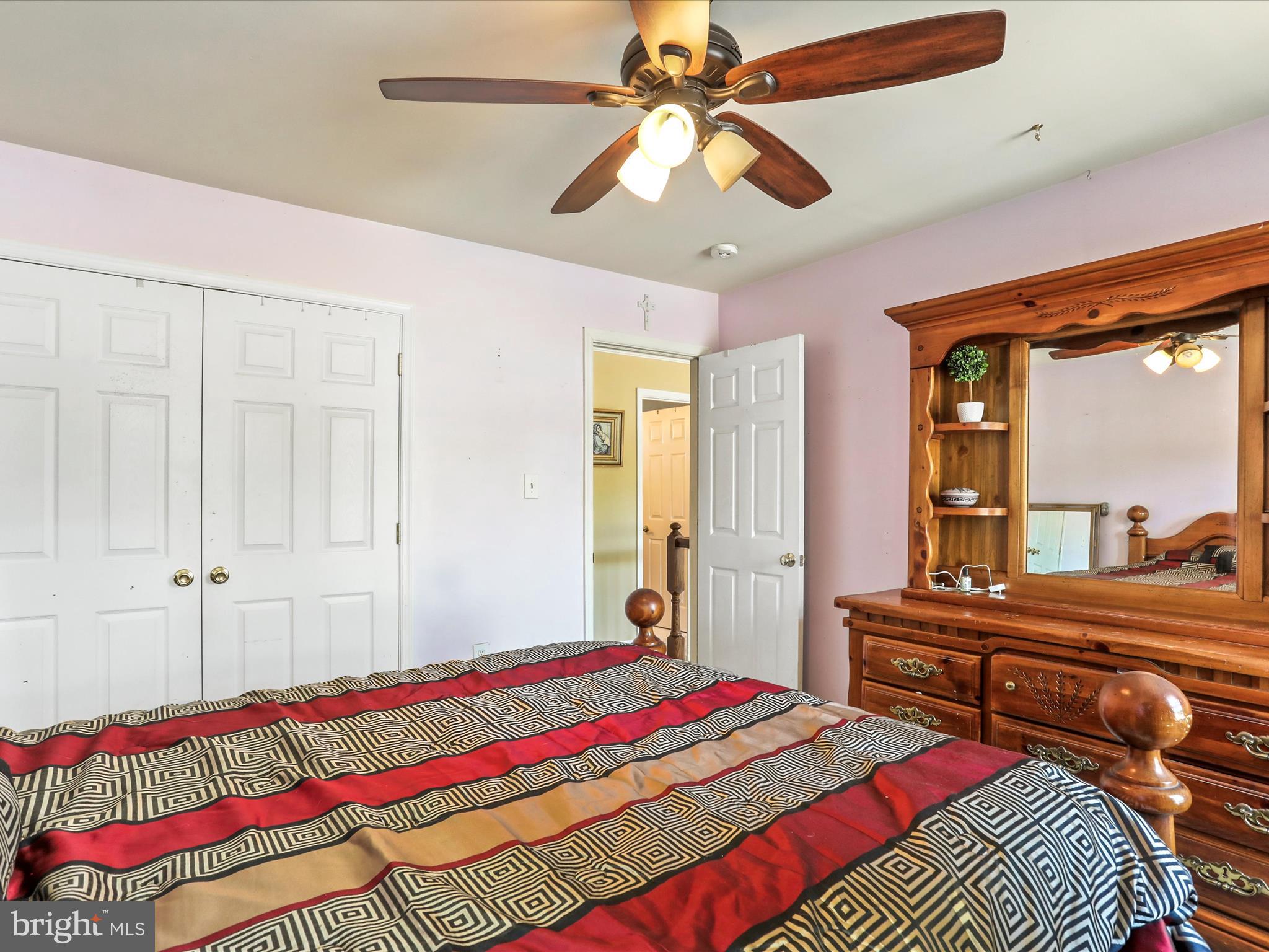 LOCUST HILL - Residential