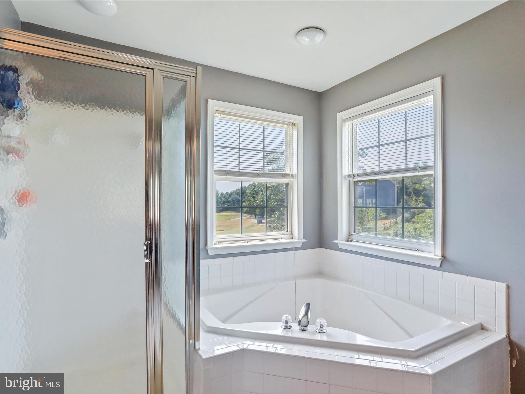 LOCUST HILL - Residential