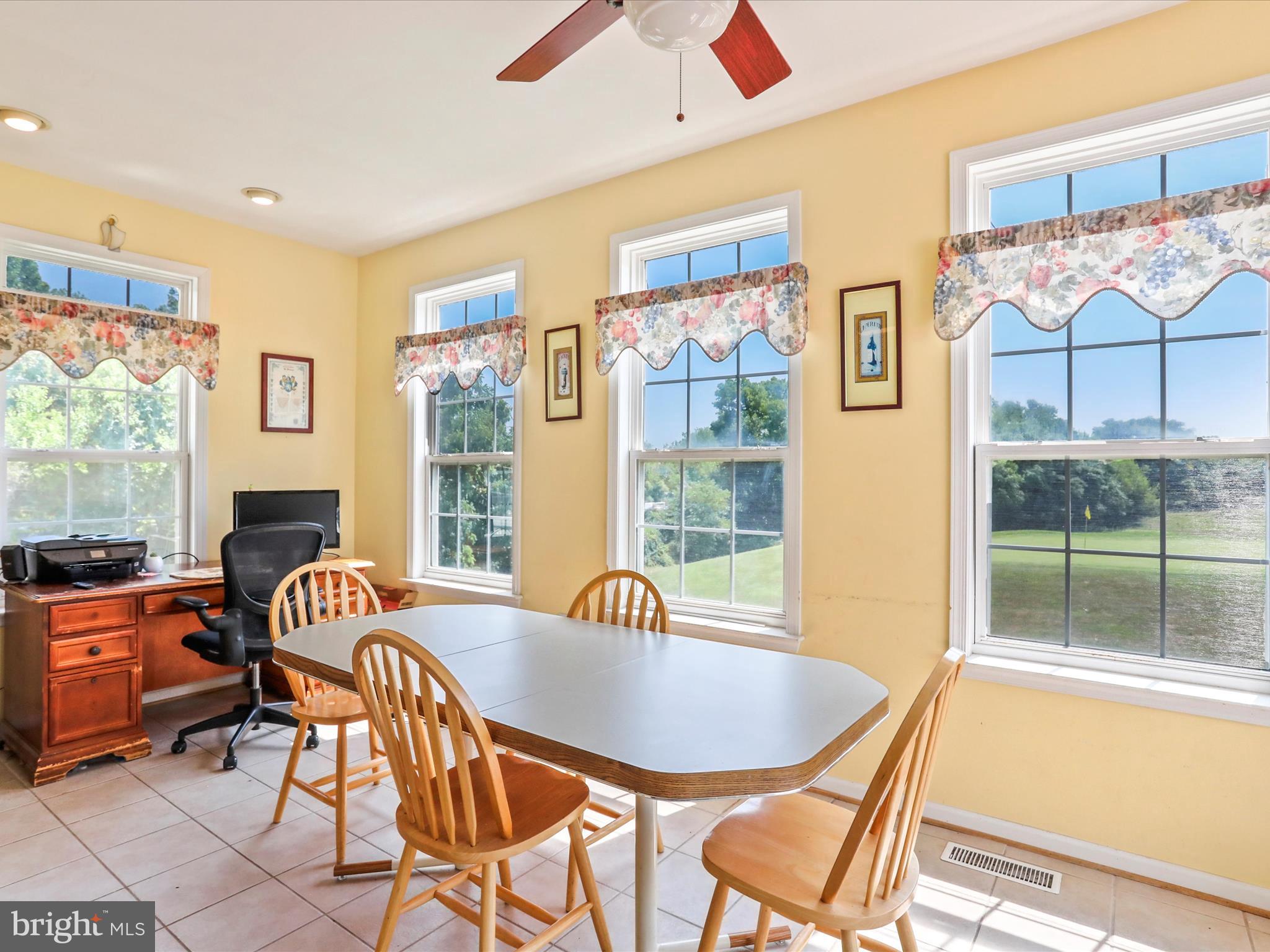 LOCUST HILL - Residential