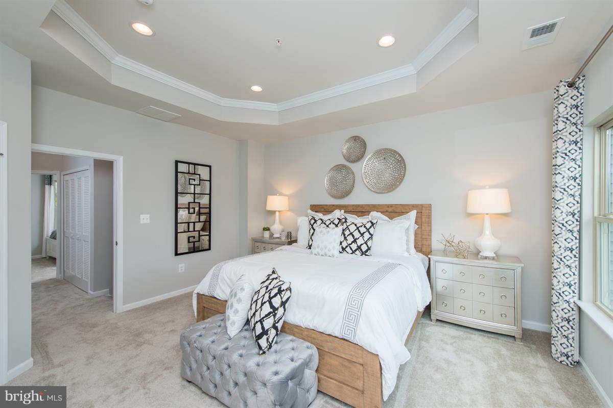 POTOMAC STATION - Residential