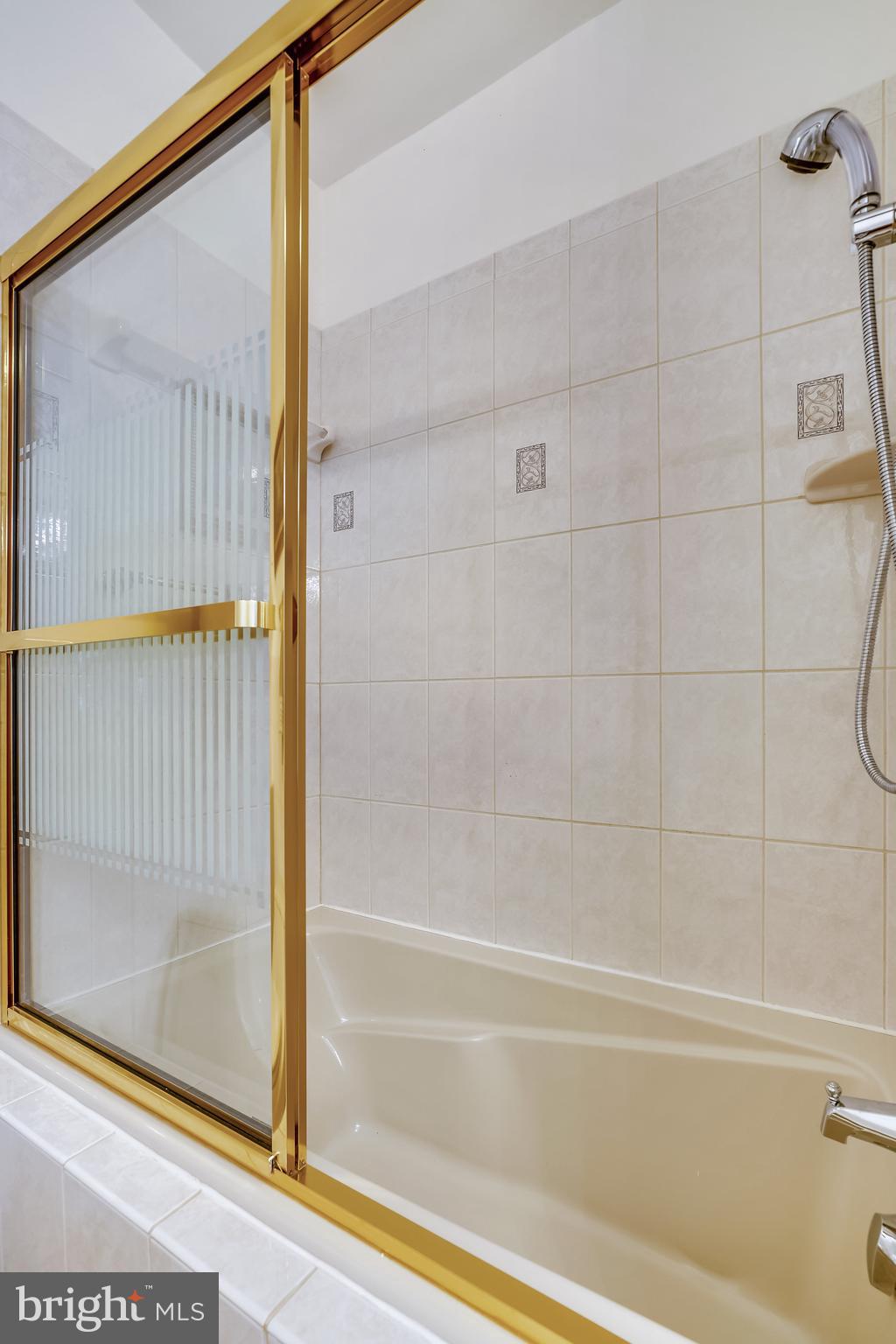 SPENCERVILLE WOODS - Residential