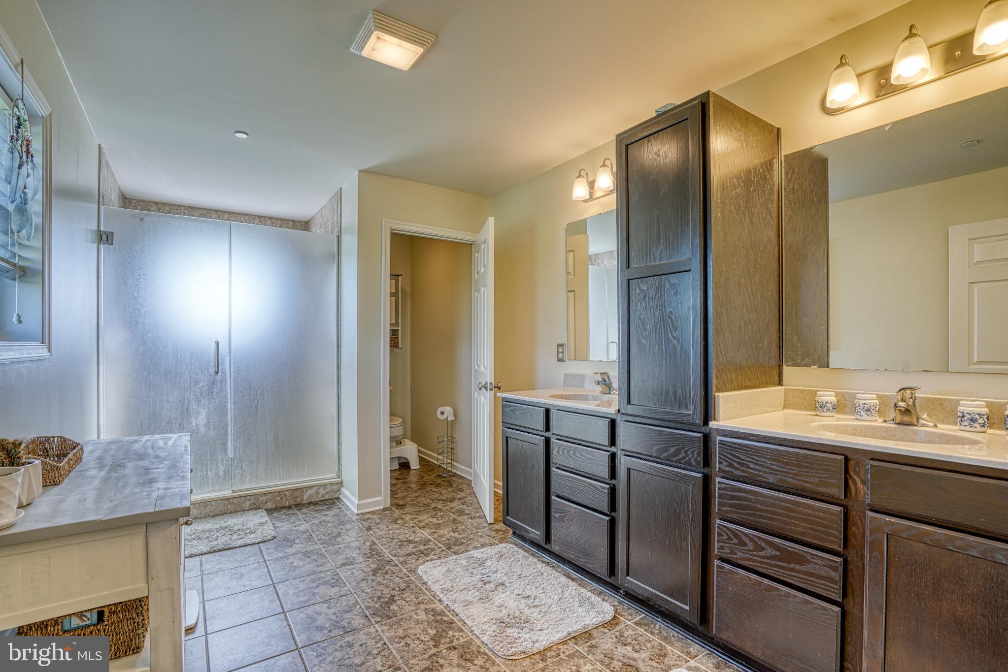 MCSHELL GLENN - Residential