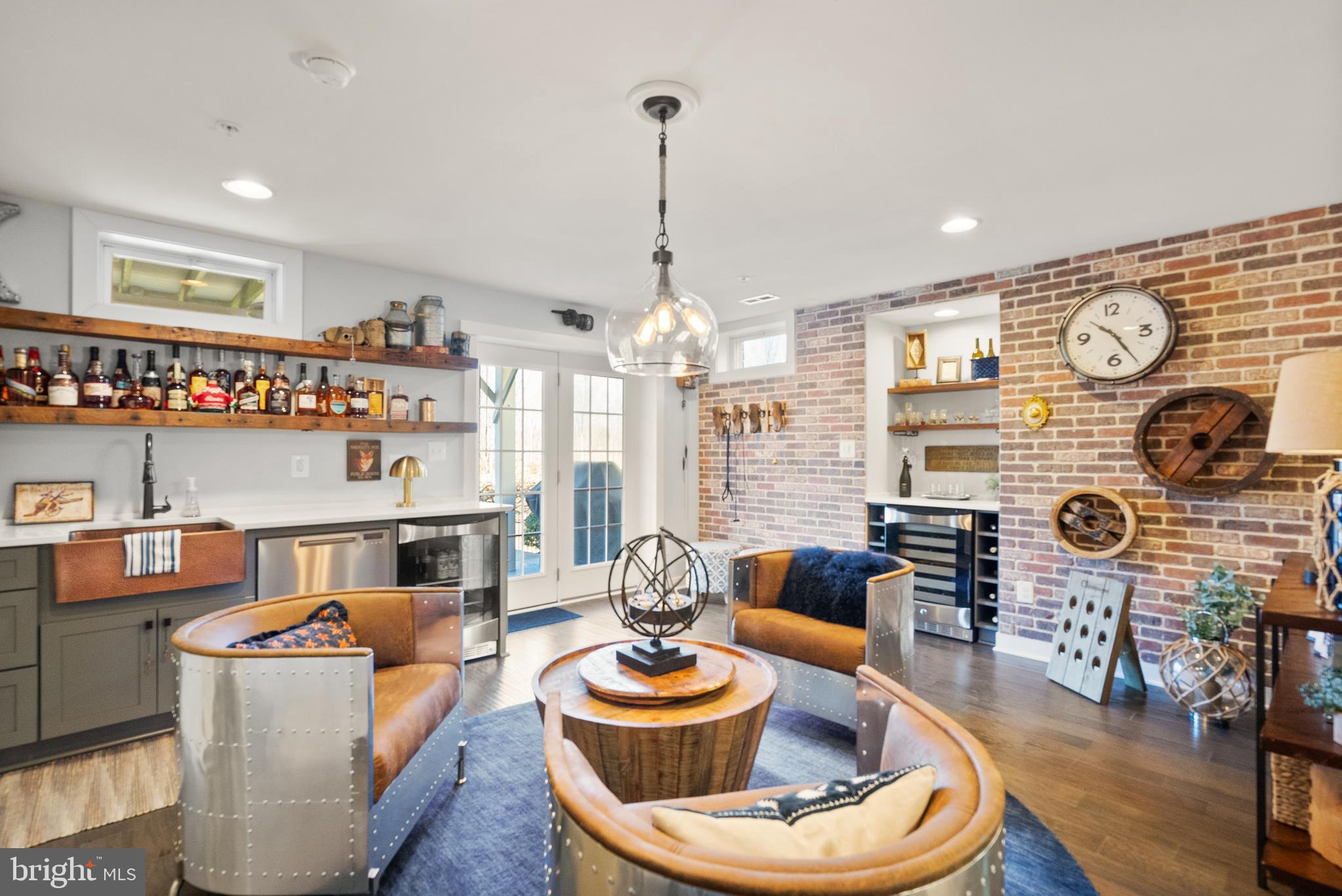 POTOMAC SHORES - Residential