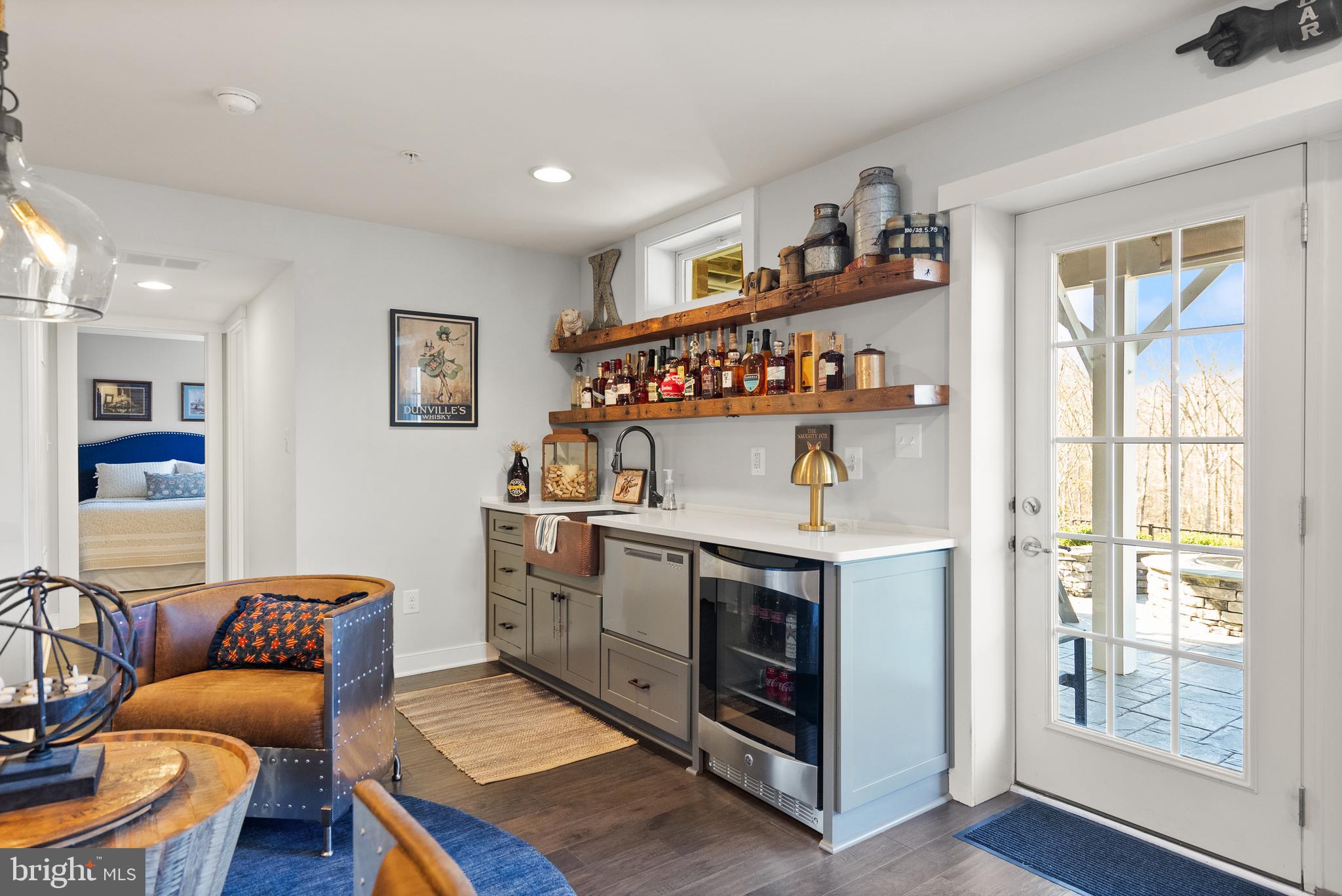 POTOMAC SHORES - Residential