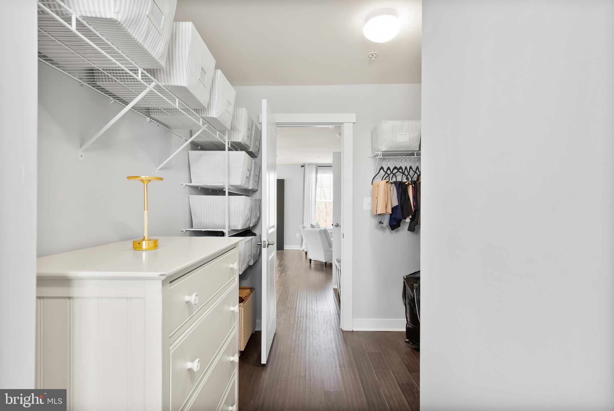 POTOMAC SHORES - Residential