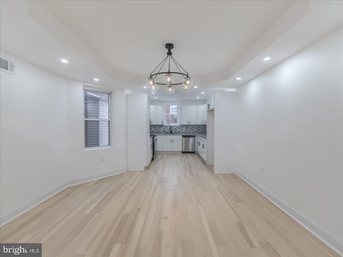 WEST OAK LANE - Residential