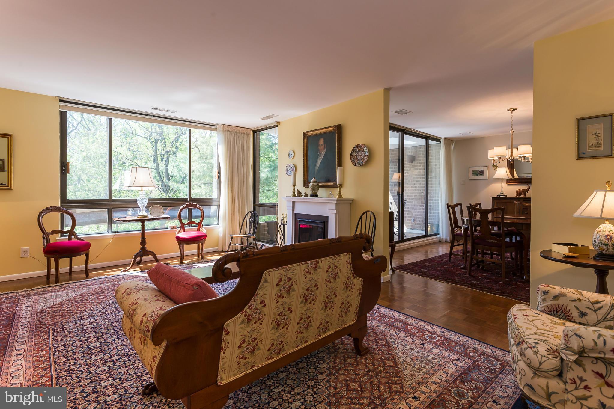 SUMNER VILLAGE - Residential