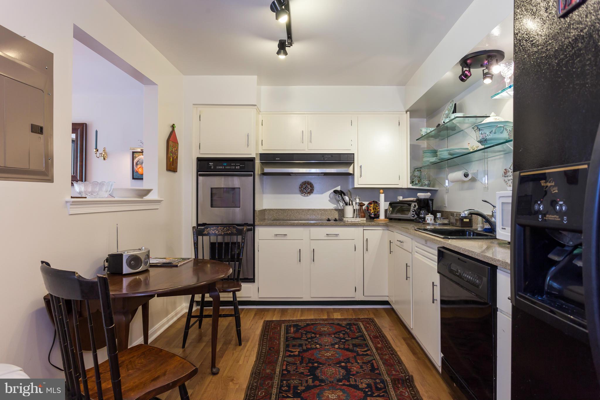 SUMNER VILLAGE - Residential