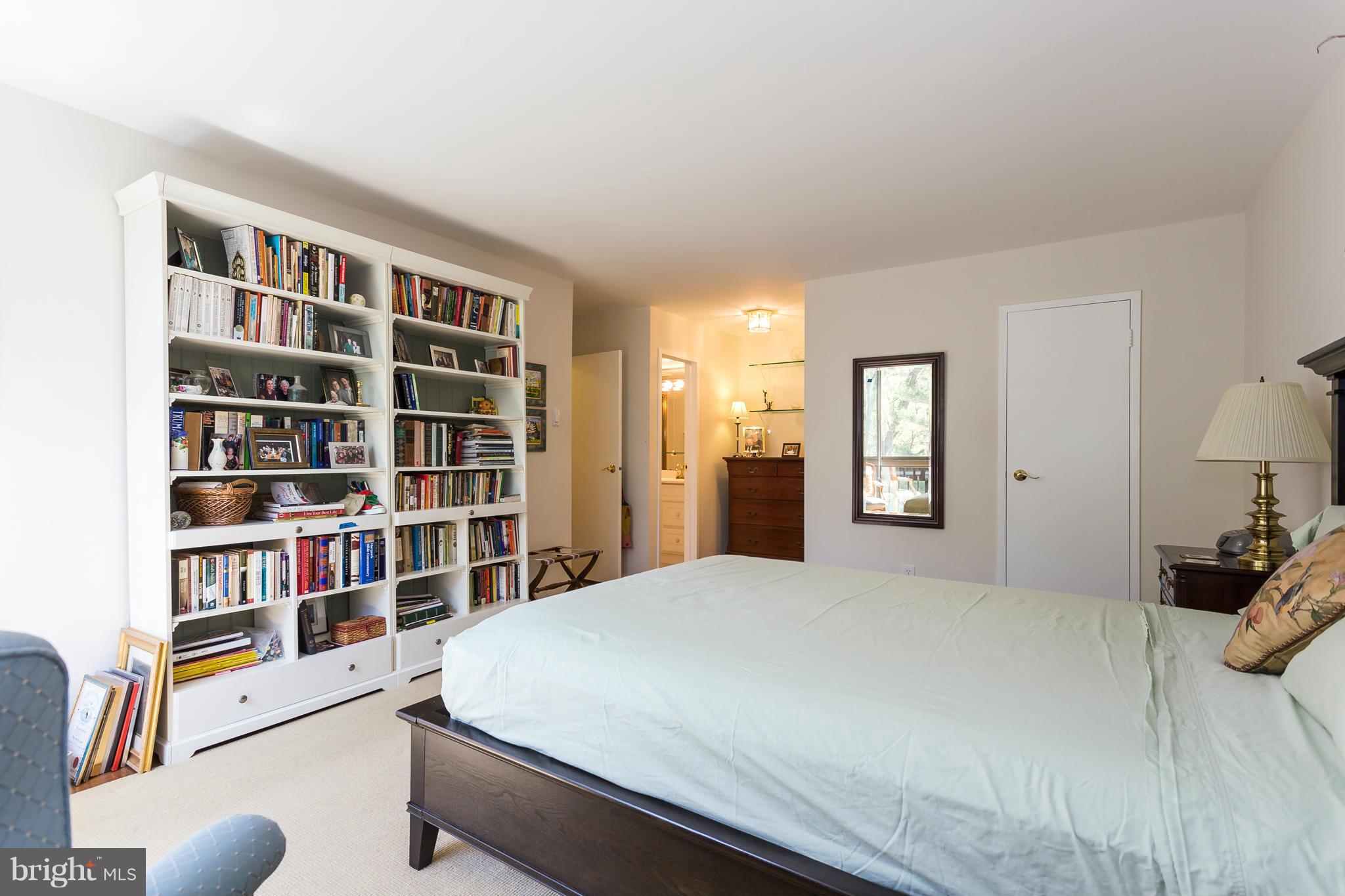 SUMNER VILLAGE - Residential