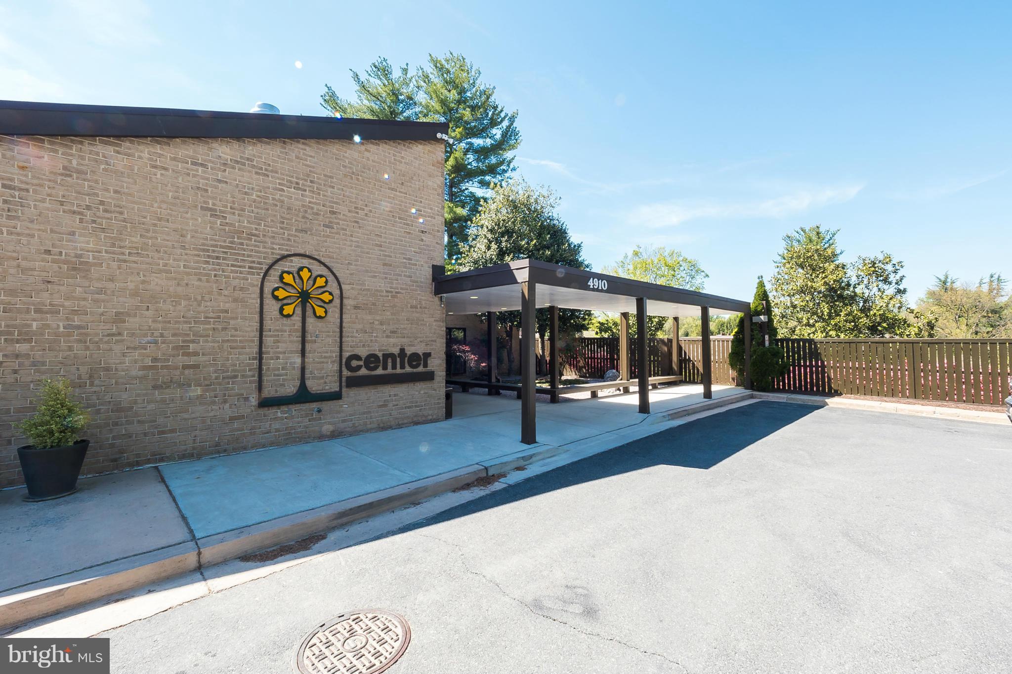 SUMNER VILLAGE - Residential