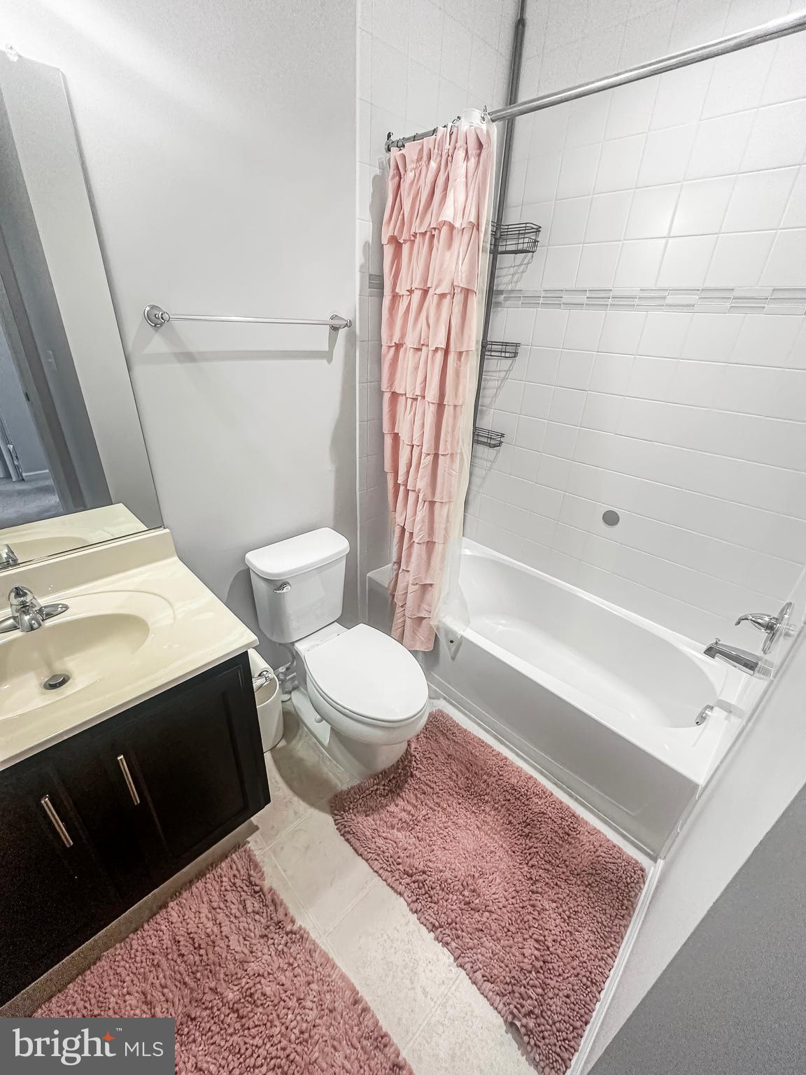 PARKSIDE AT WESTPHALIA - Residential Lease