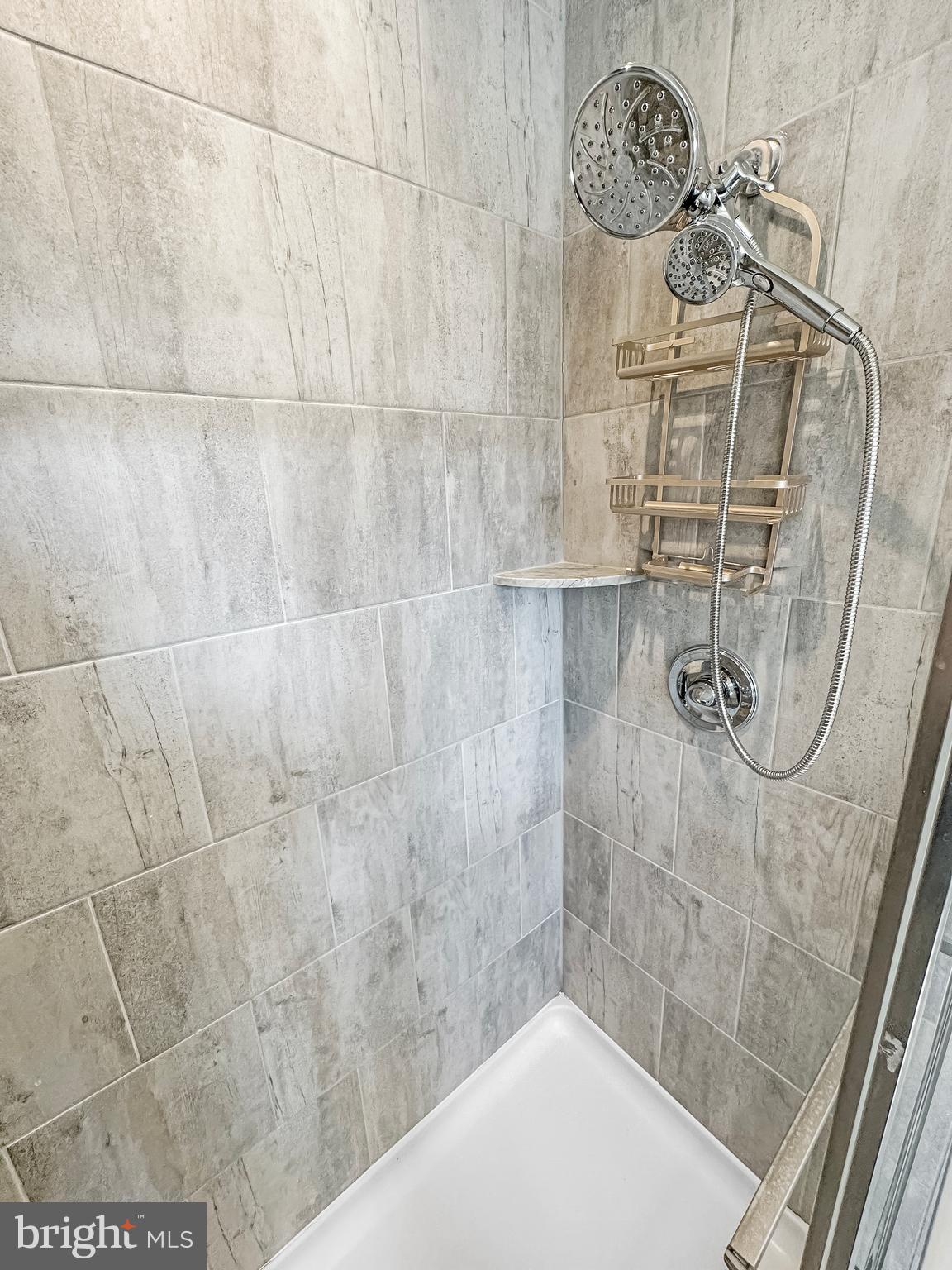 PARKSIDE AT WESTPHALIA - Residential Lease