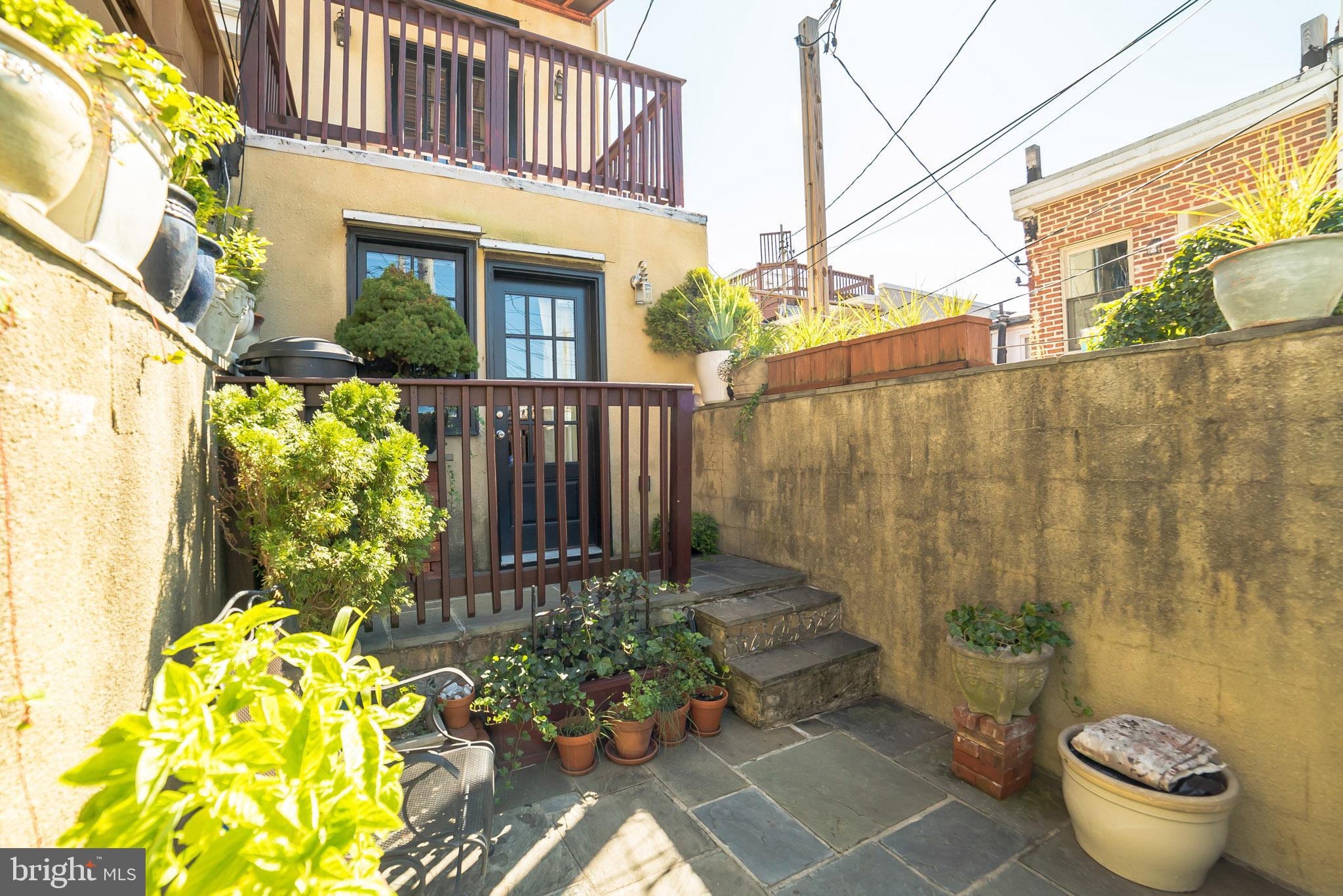 CANTON SQUARE - Residential