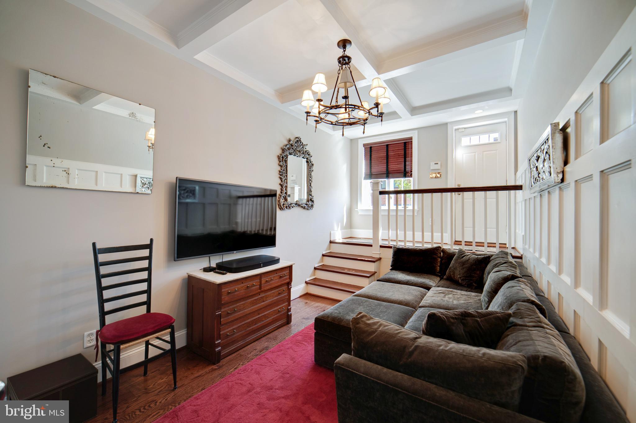 CANTON SQUARE - Residential