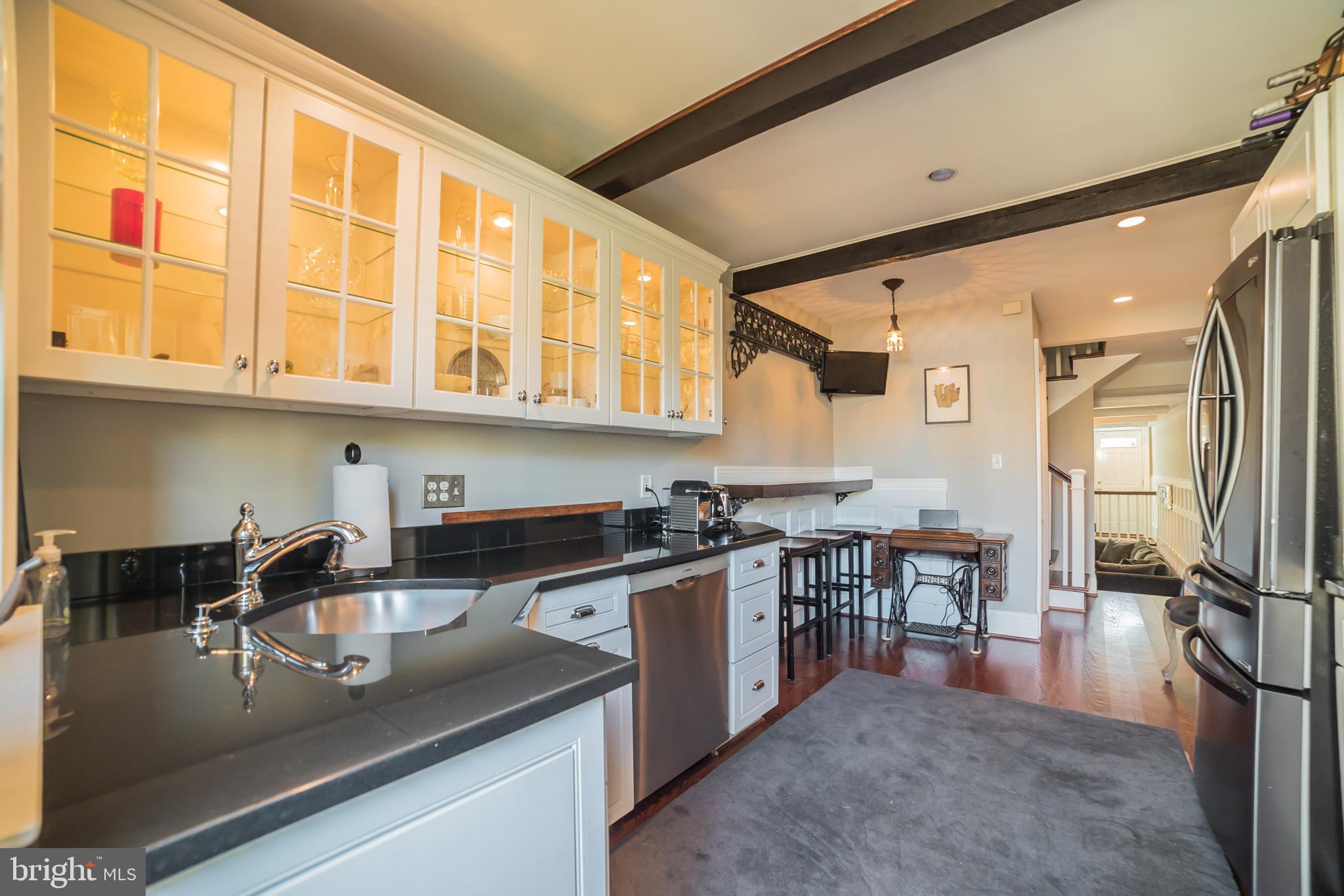 CANTON SQUARE - Residential