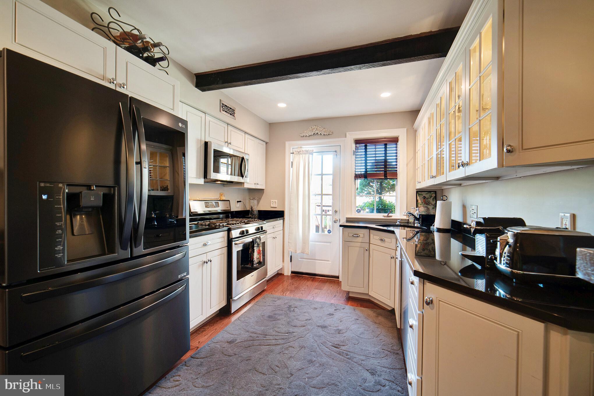 CANTON SQUARE - Residential