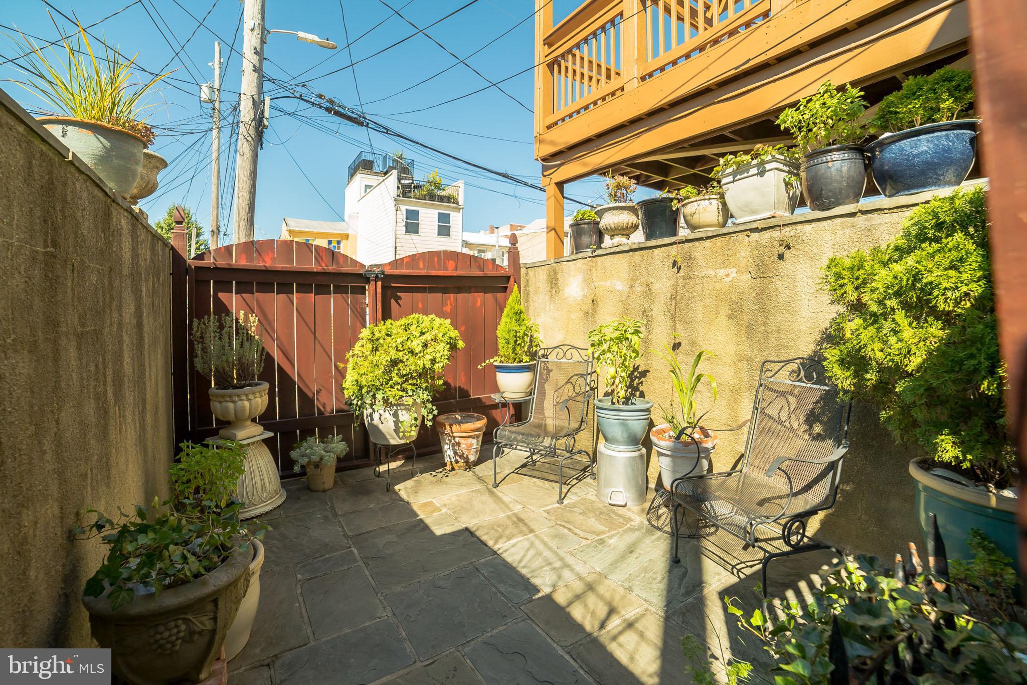 CANTON SQUARE - Residential