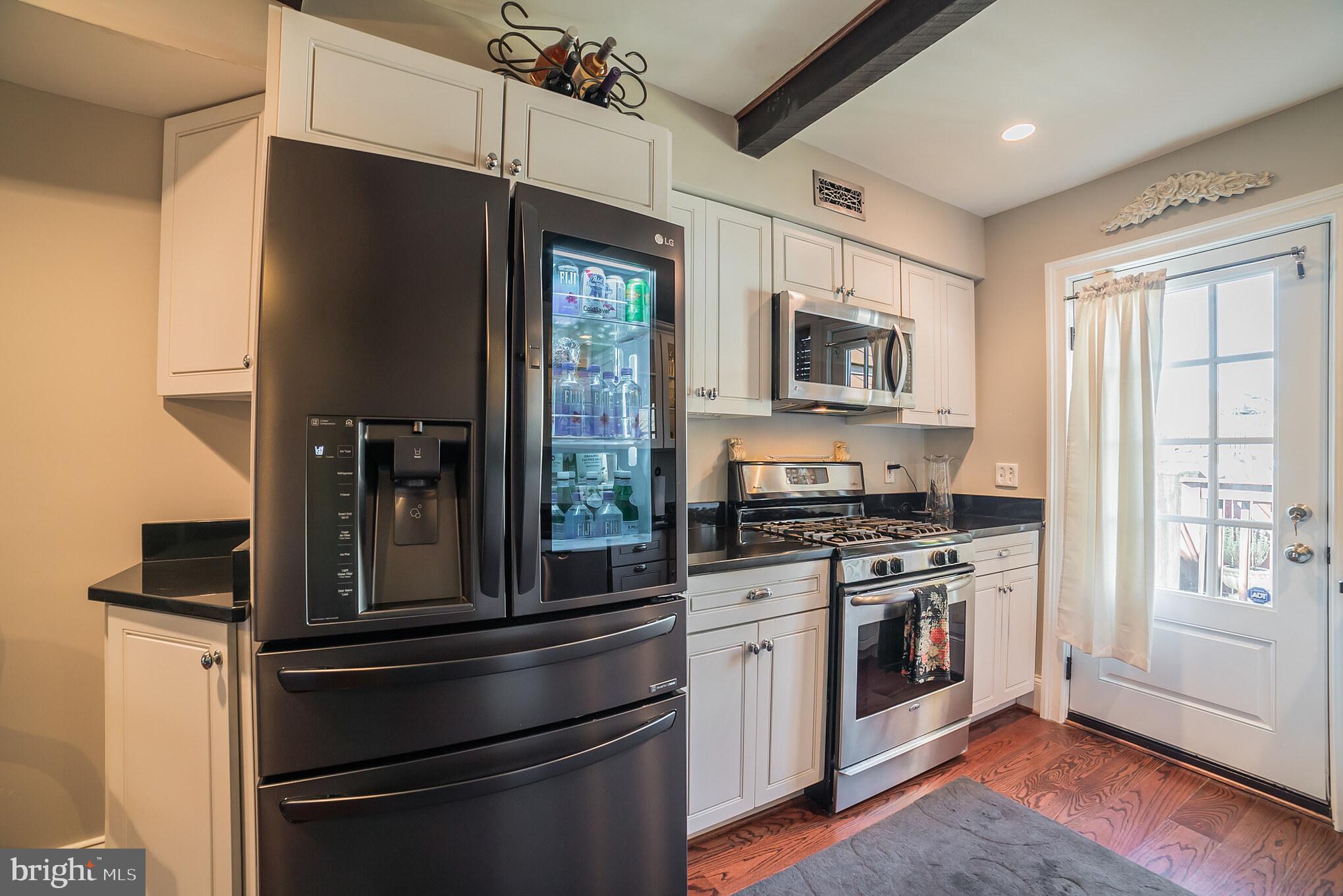 CANTON SQUARE - Residential