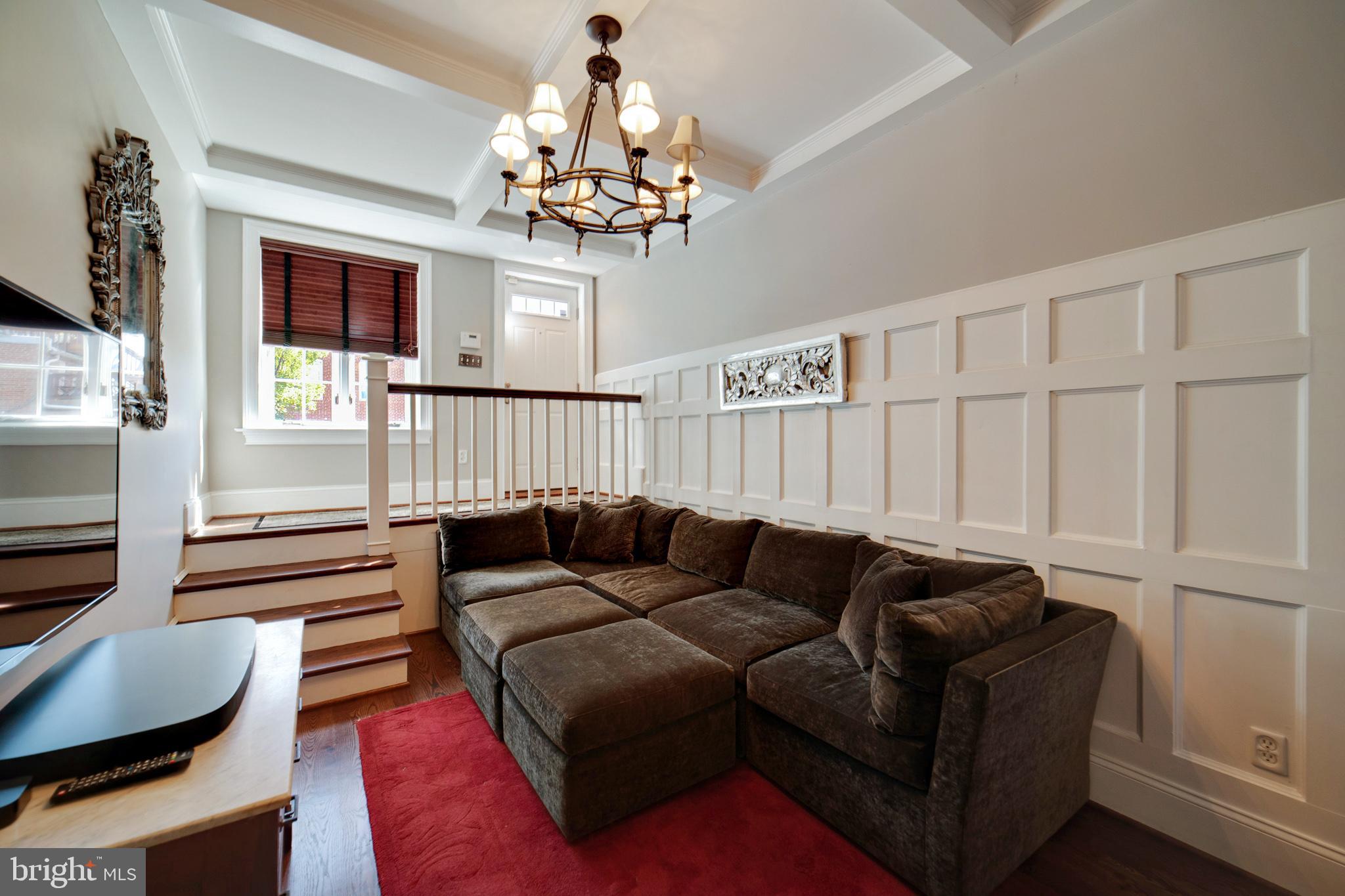 CANTON SQUARE - Residential