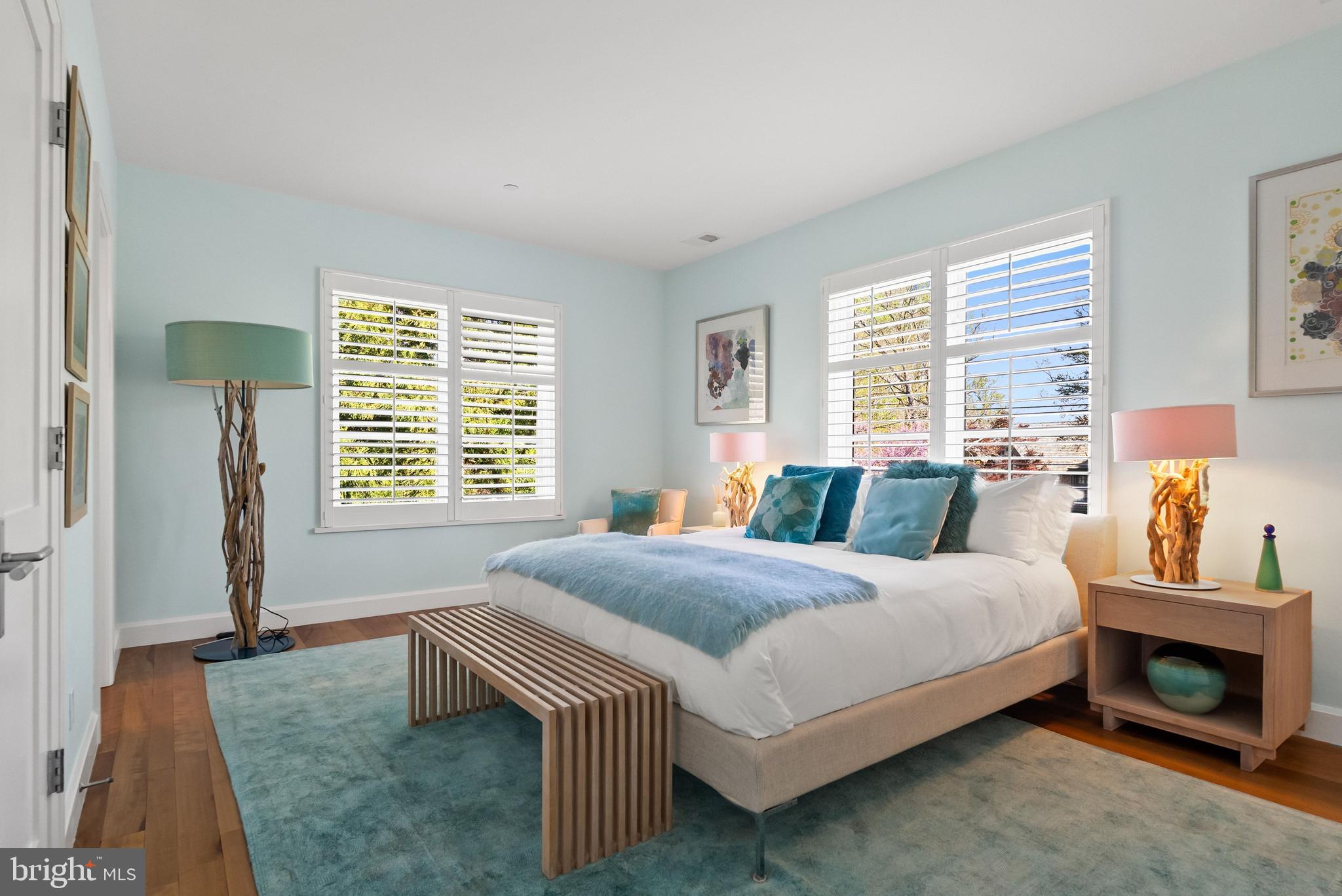 FOREST HILLS - Residential