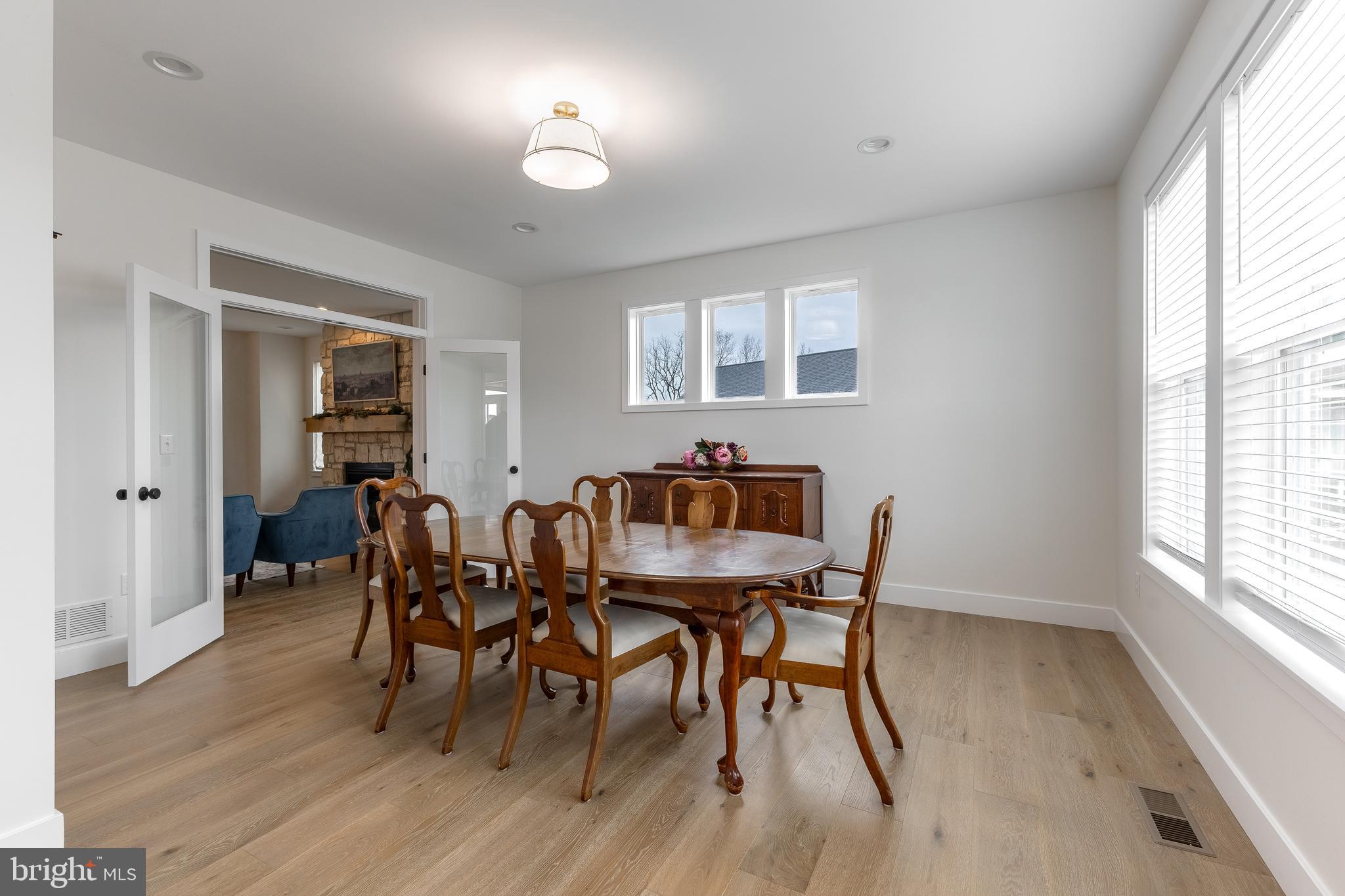 WINFIELD HEIGHTS - Residential