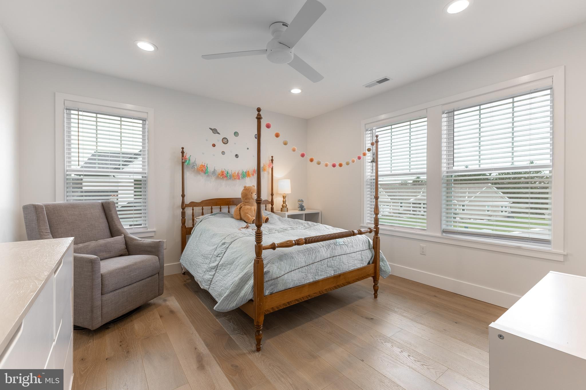 WINFIELD HEIGHTS - Residential