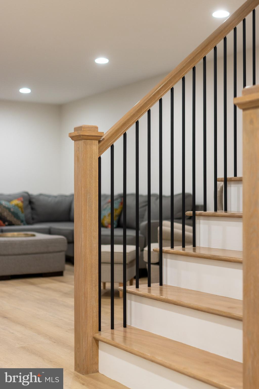 WINFIELD HEIGHTS - Residential