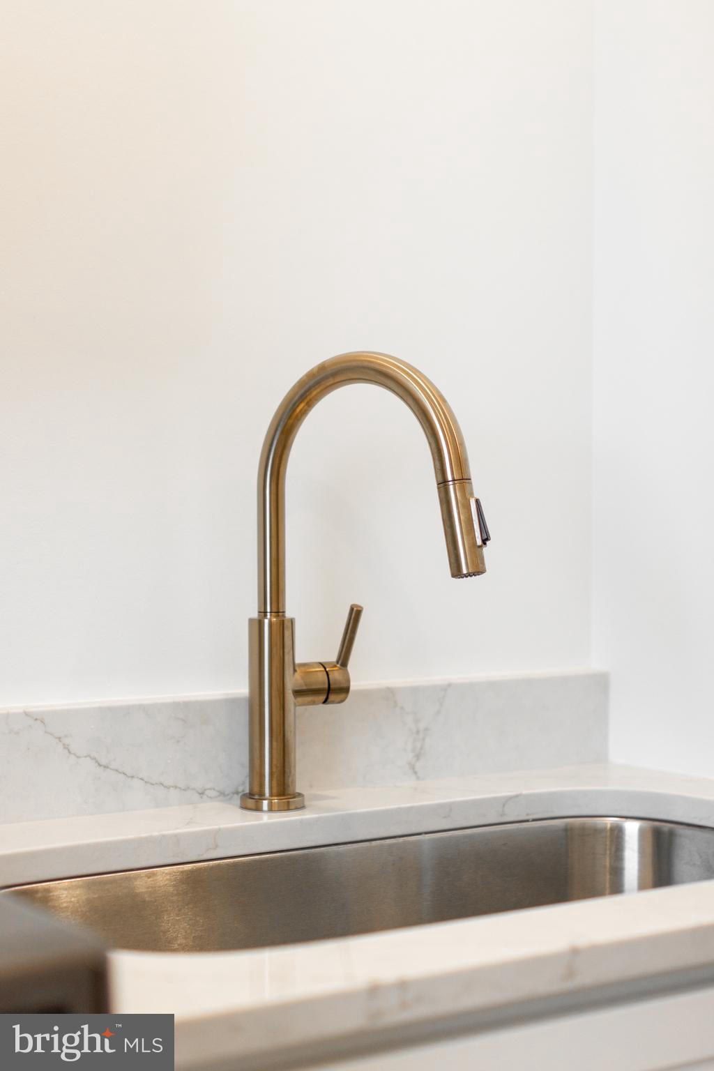 WINFIELD HEIGHTS - Residential