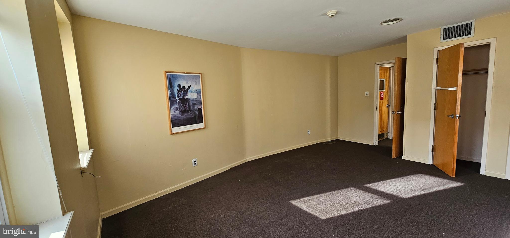 POWELTON VILLAGE - Residential Income