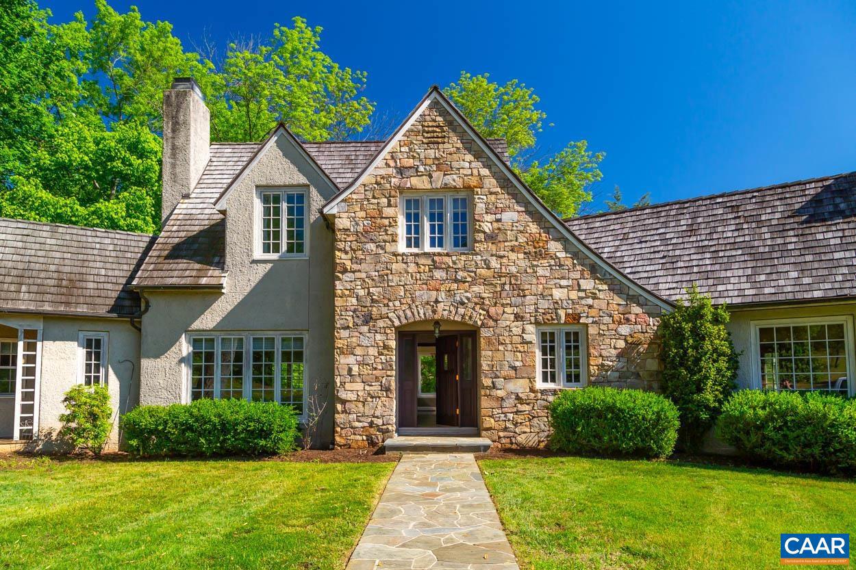 BEAU MONT FARM - Residential