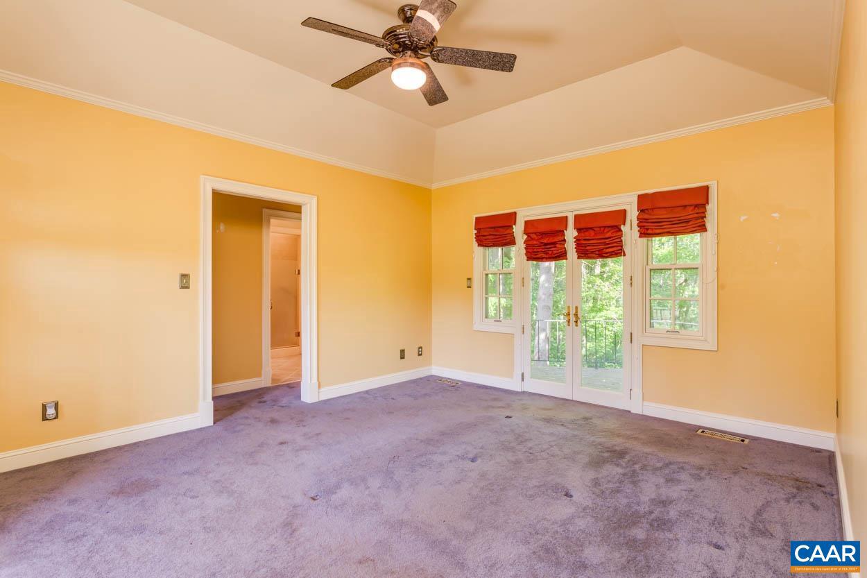 BEAU MONT FARM - Residential