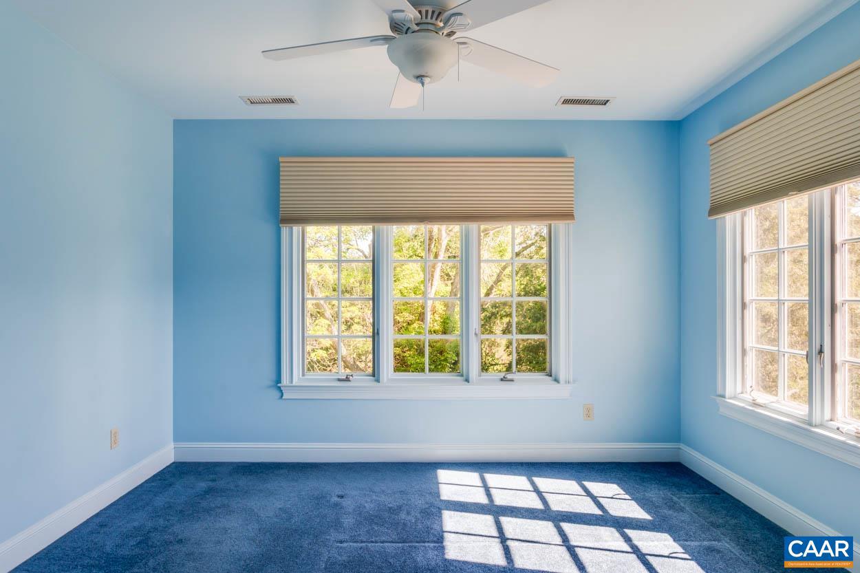 BEAU MONT FARM - Residential