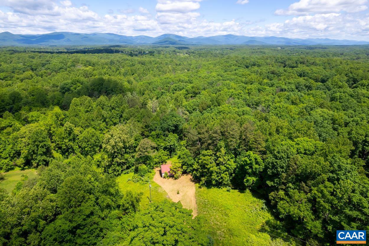 BEAU MONT FARM - Residential