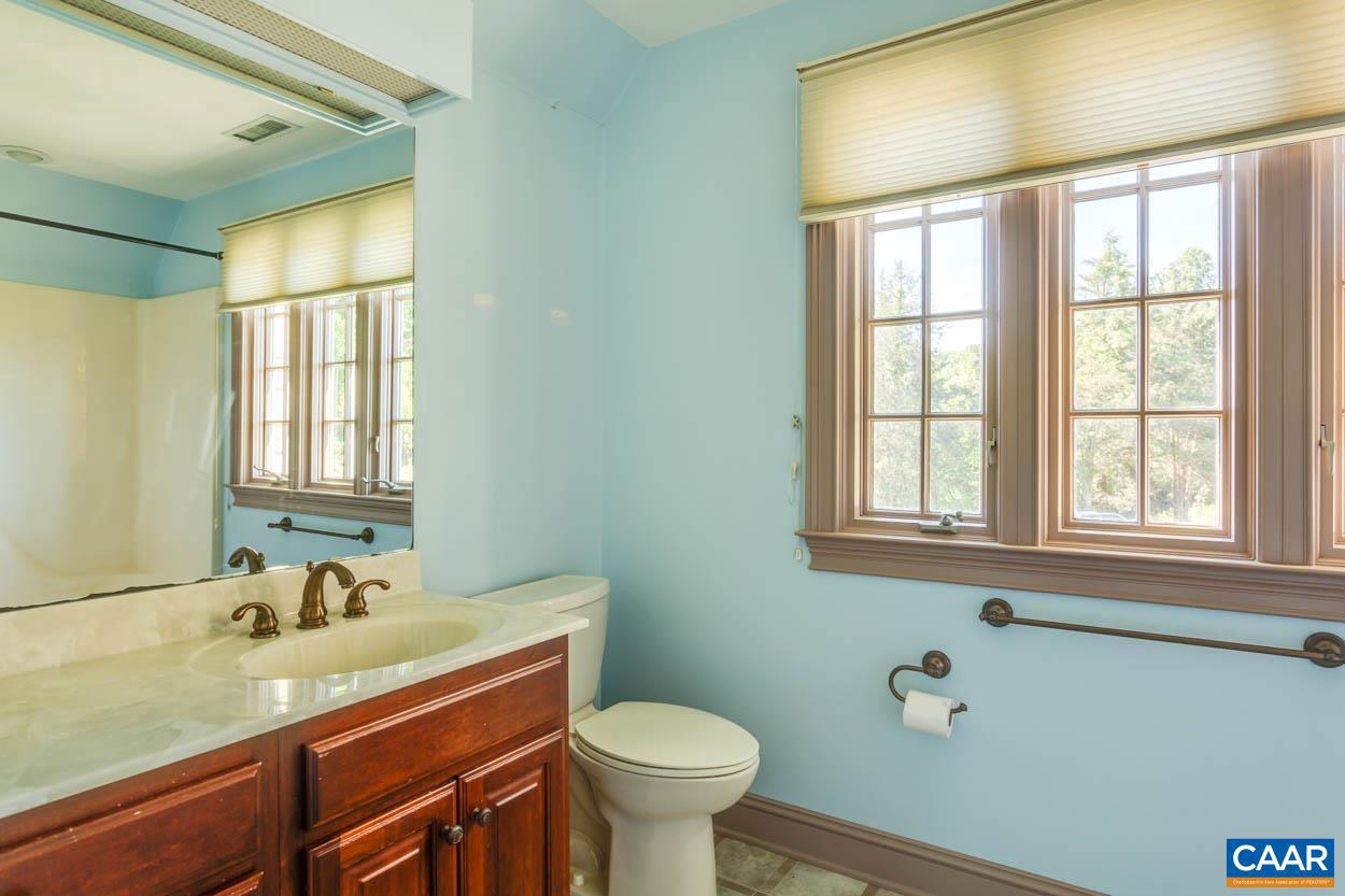 BEAU MONT FARM - Residential