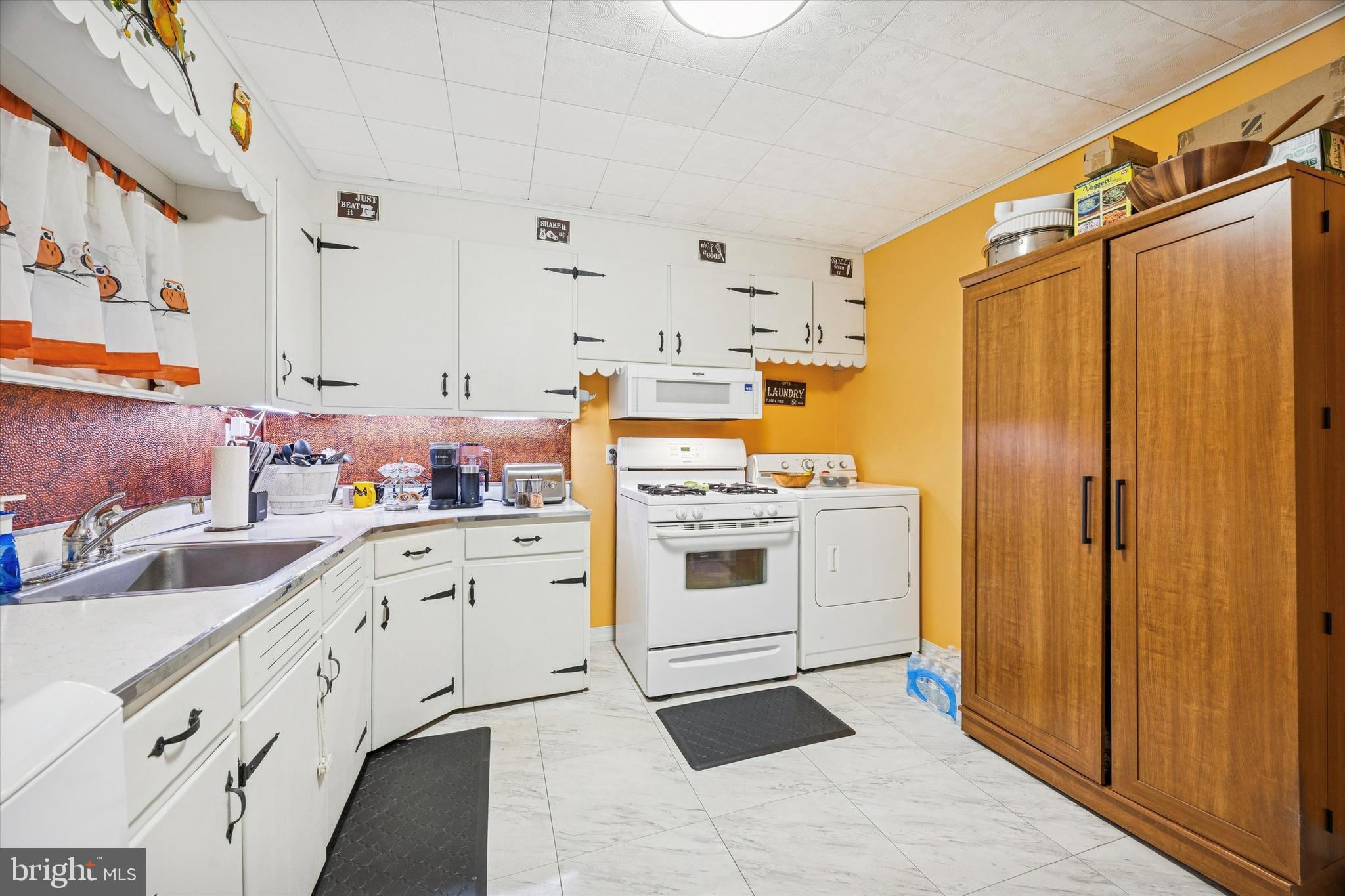 CONSHOHOCKEN - Residential