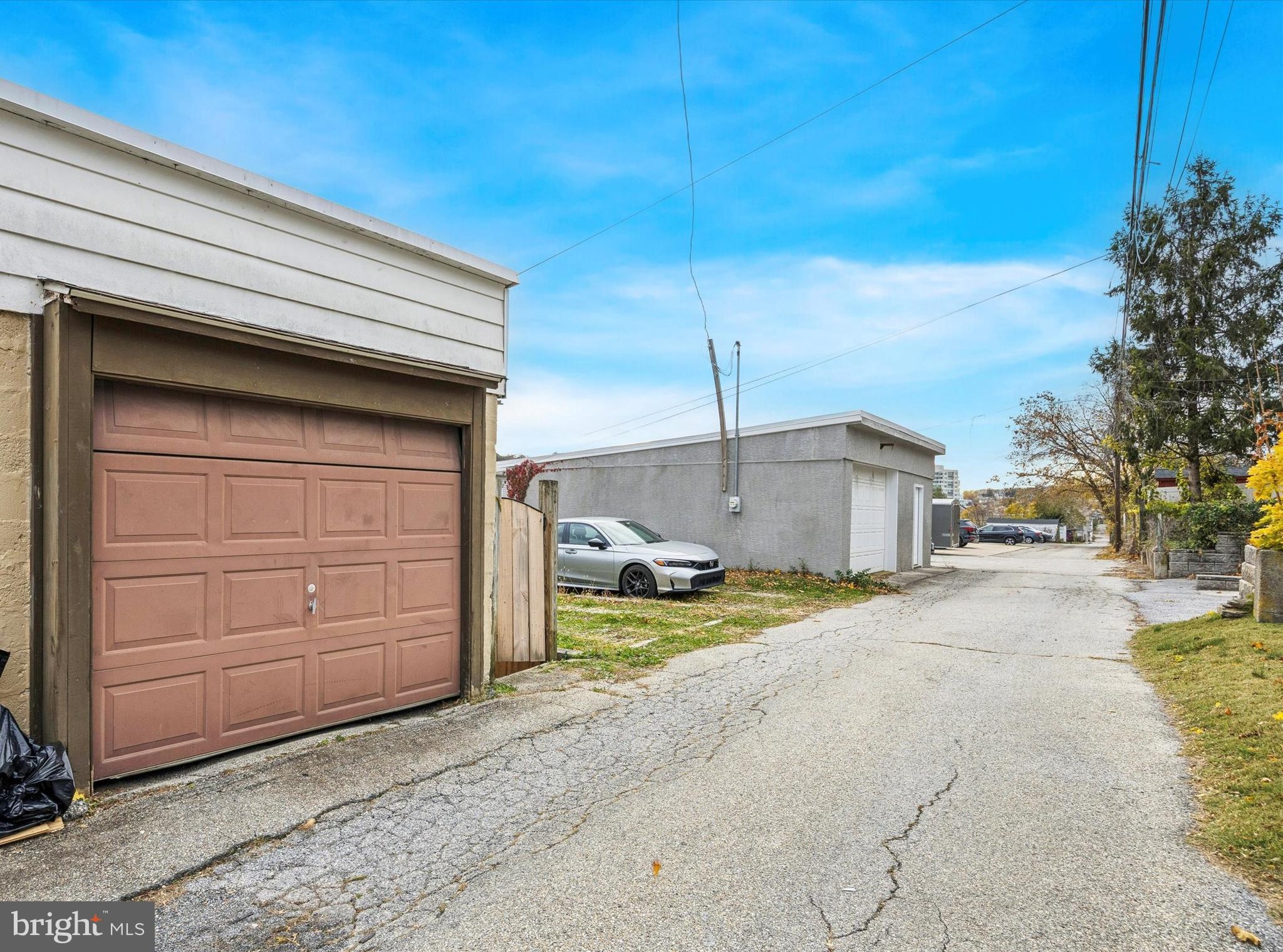 CONSHOHOCKEN - Residential