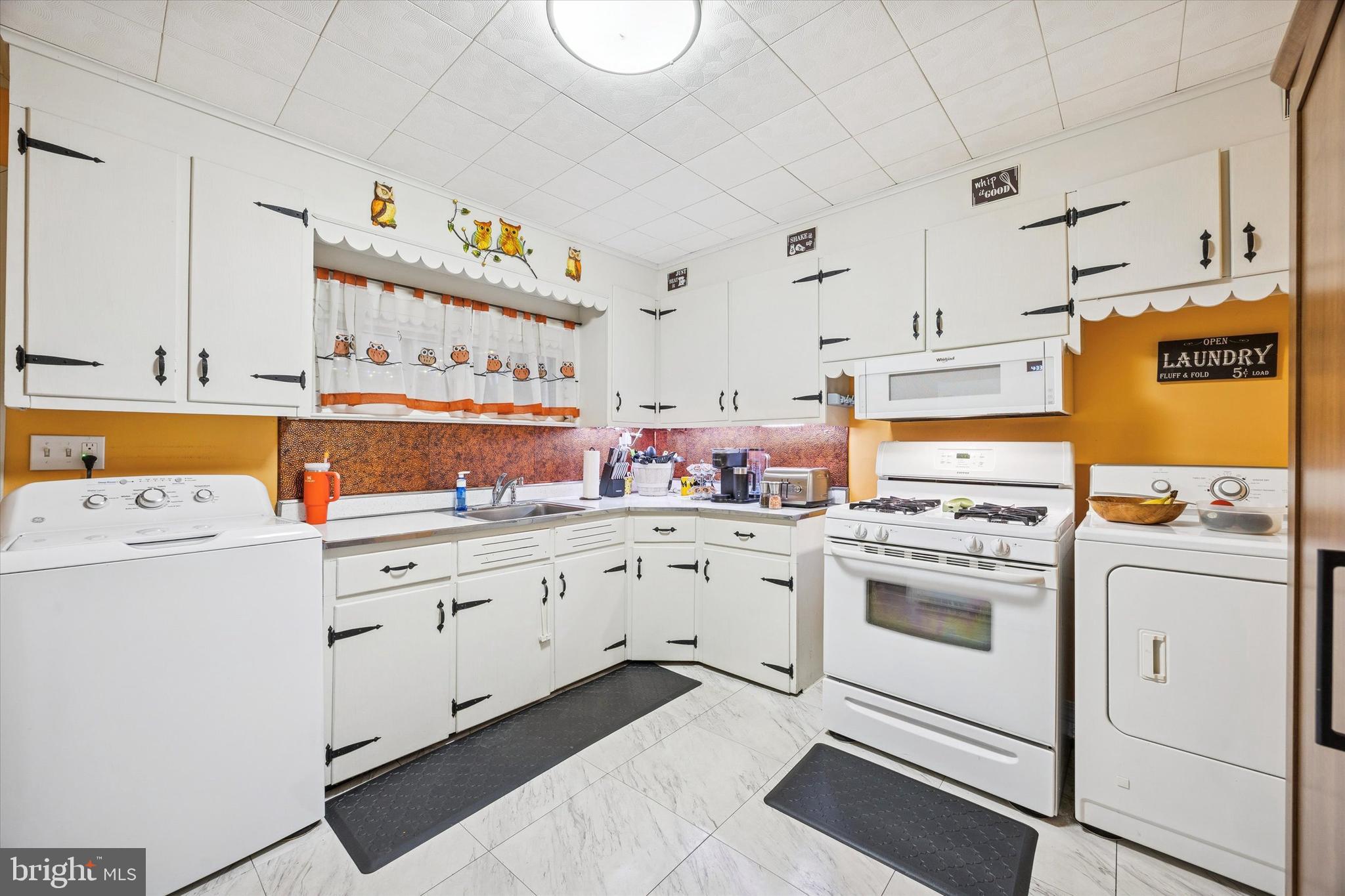 CONSHOHOCKEN - Residential